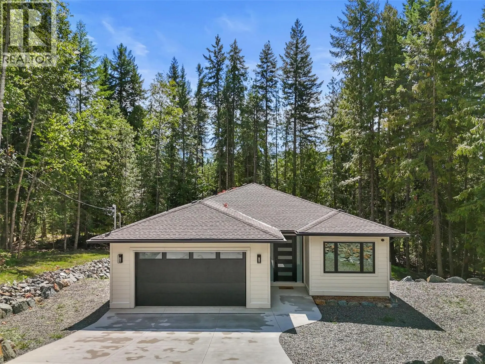 Property at 7279 Birch Close, Anglemont, BC