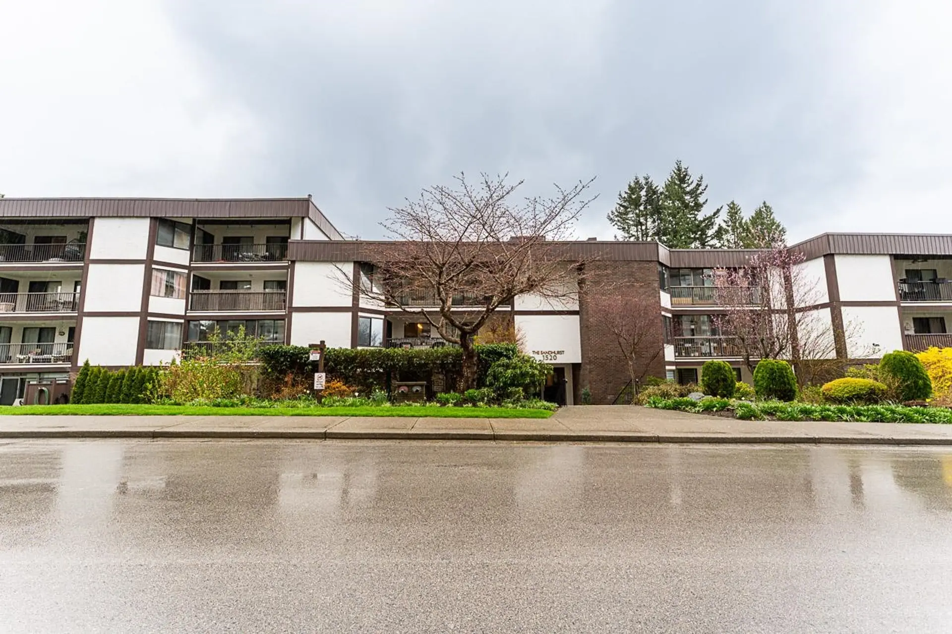 Property at #202 1520 Vidal Street, White Rock, BC