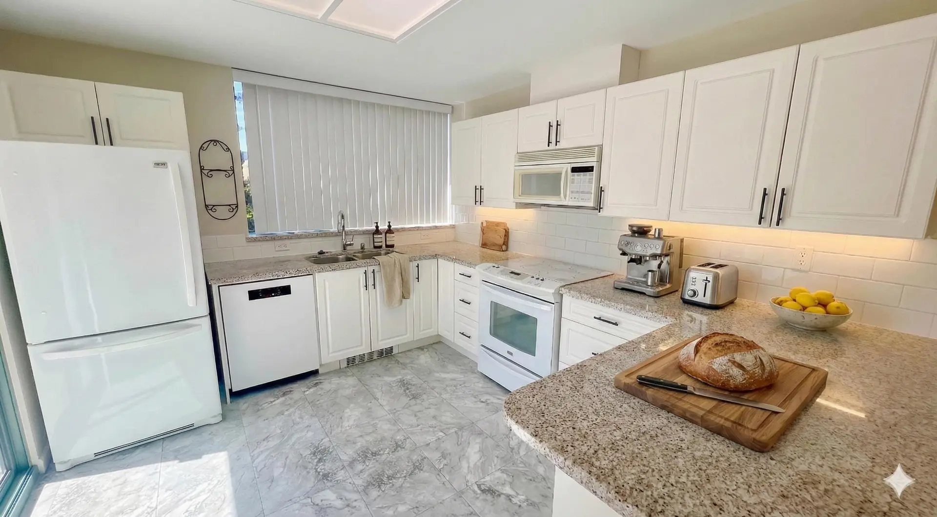 #407 1765 Martin Drive - Image 7