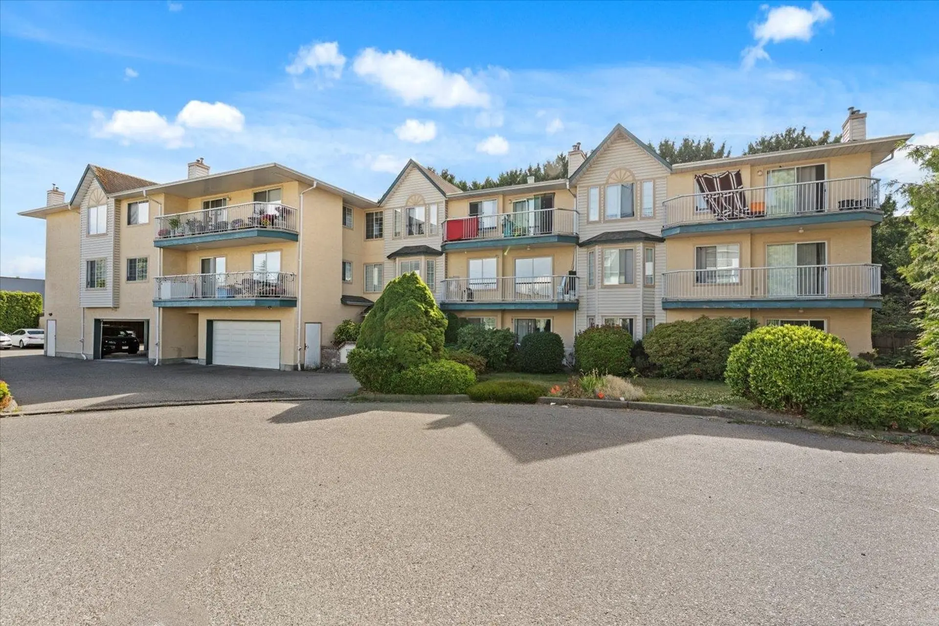 #103 2567 Victoria Street - Image 3
