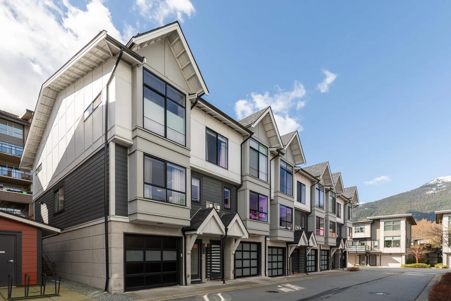 Property at 1214 Granite Drive, Squamish, BC