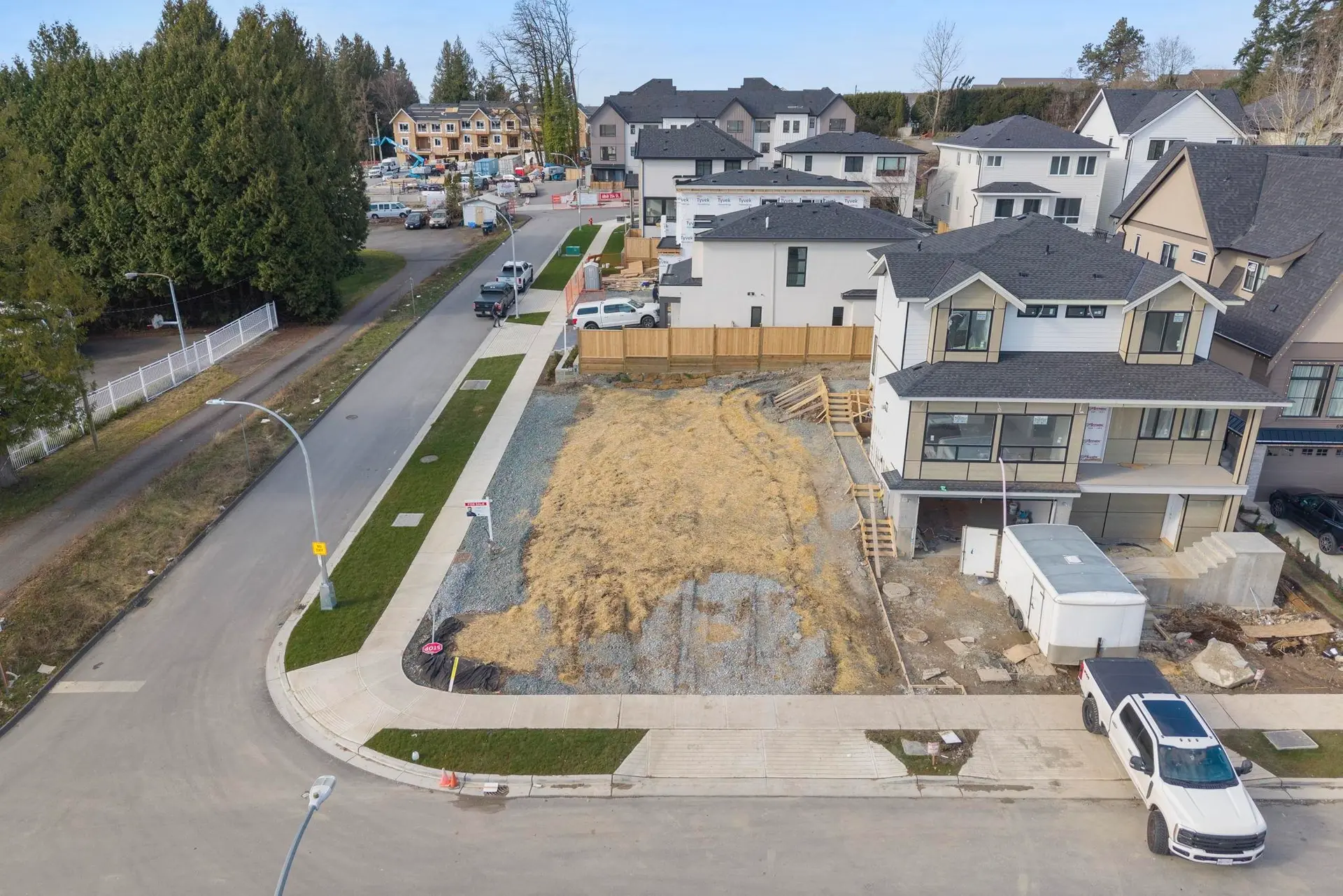6907 205 Street - Image 11