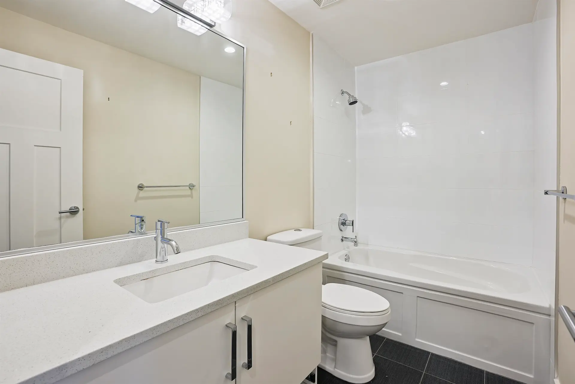 #208 14885 60 Avenue - Image 15