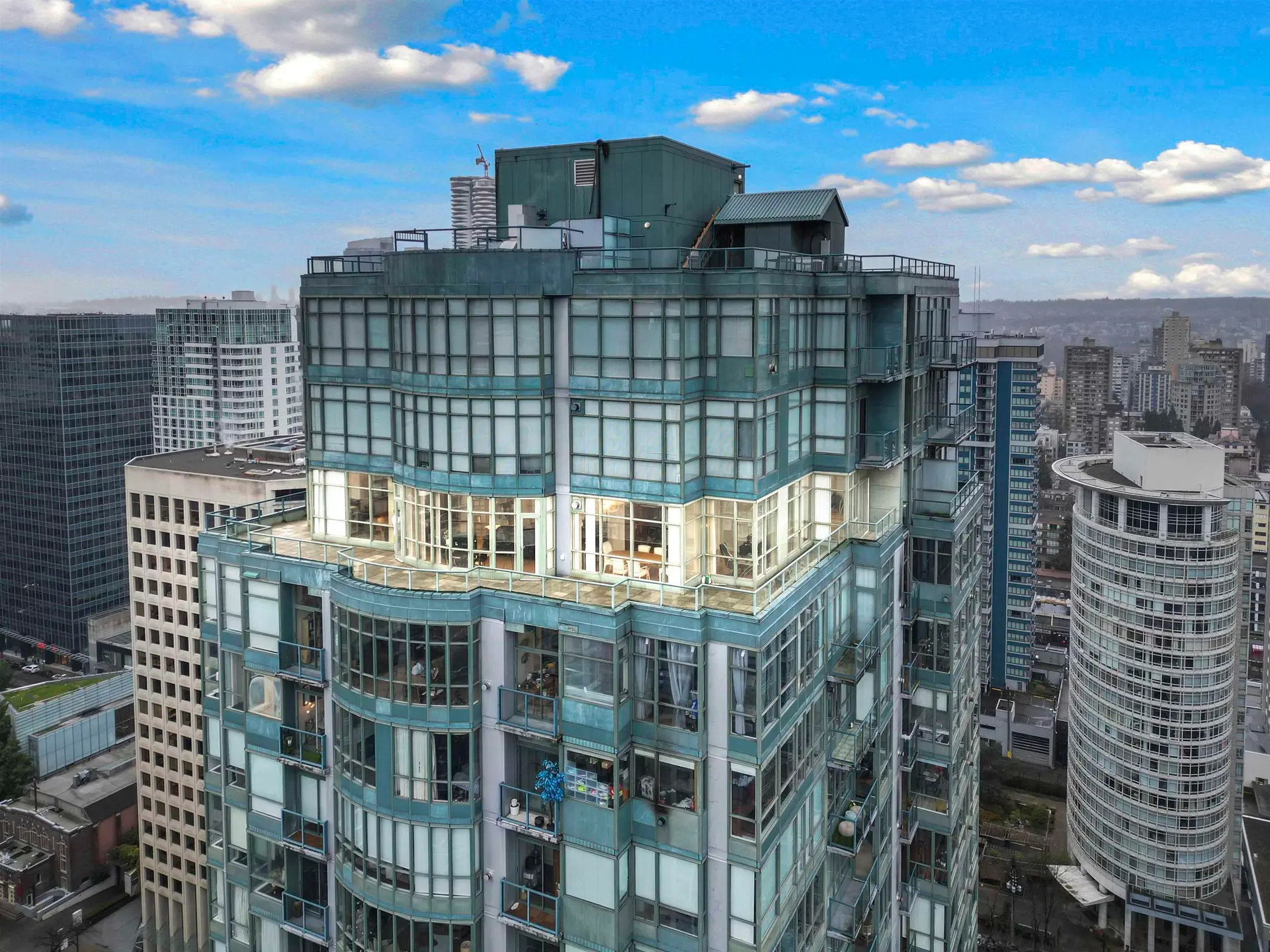 #3402 1239 W Georgia Street - Image 2
