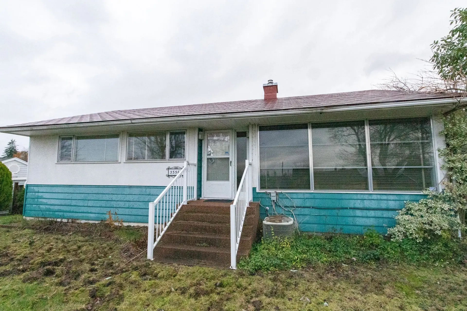 Property at 33569 5th Avenue, Mission, BC