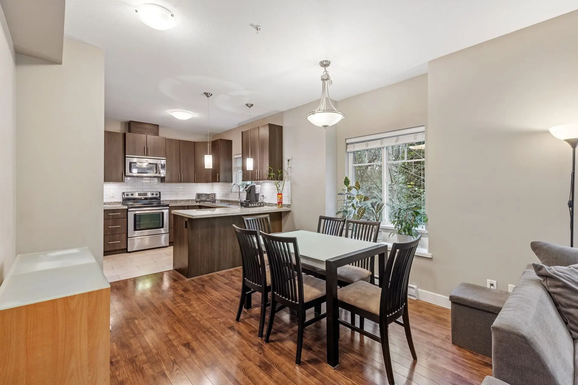 #207 3888 Norfolk Street - Image 6