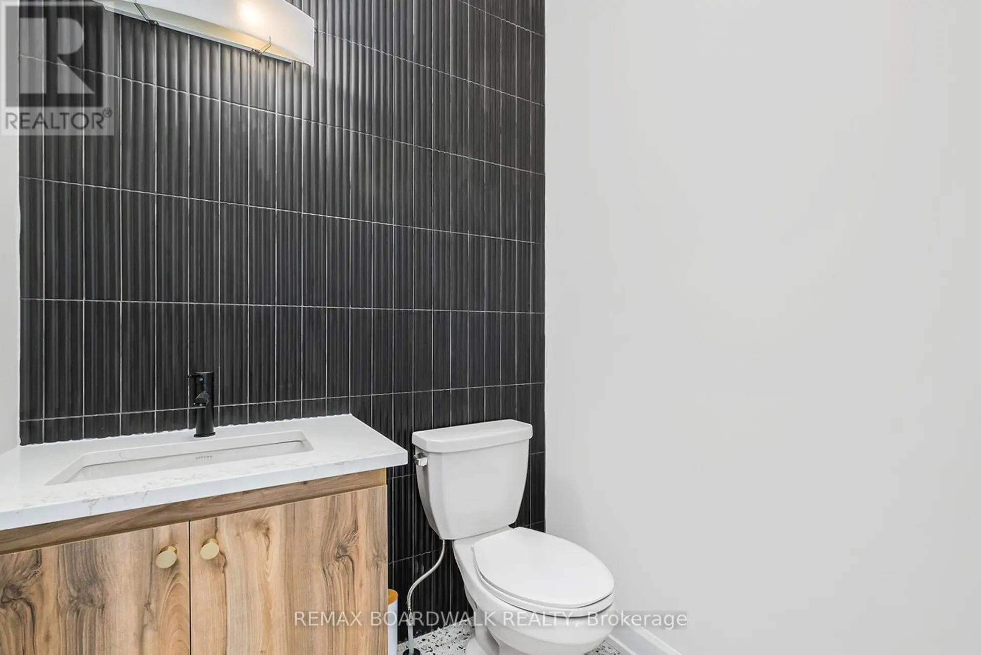 1035 CHABLIS CRESCENT - Image 6