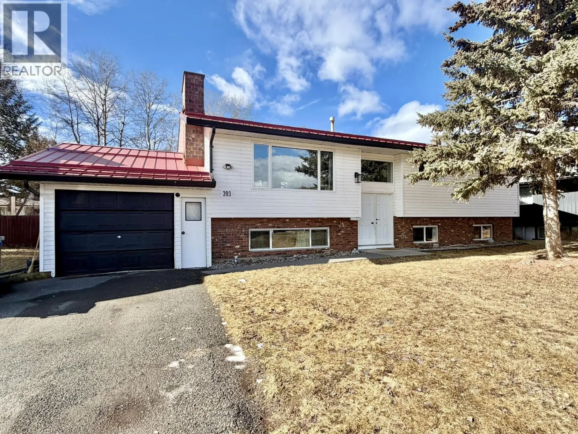 Property at 393 BIRCH PLACE, 100 Mile House, BC