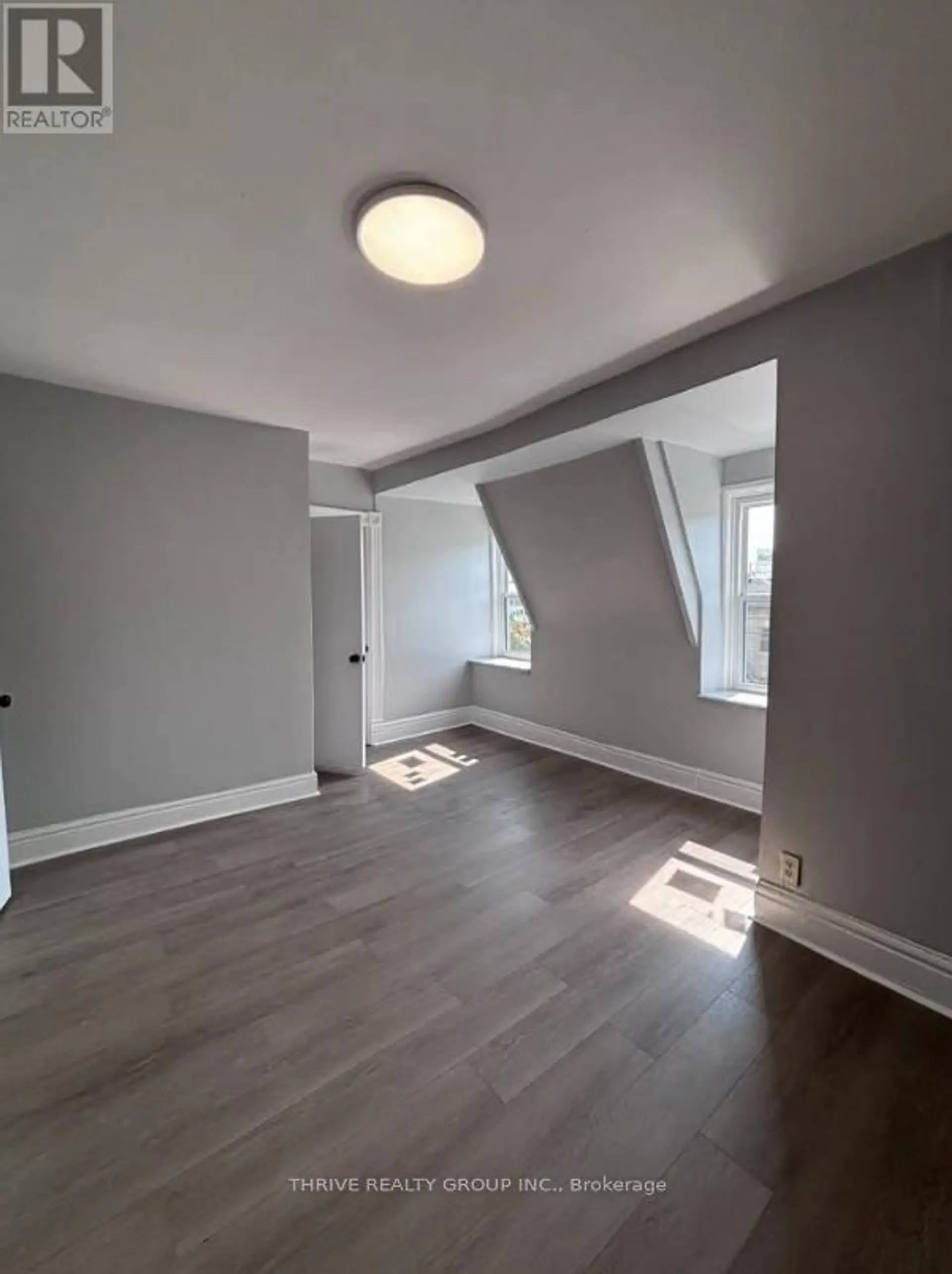 532-538 DUNDAS STREET - Image 18