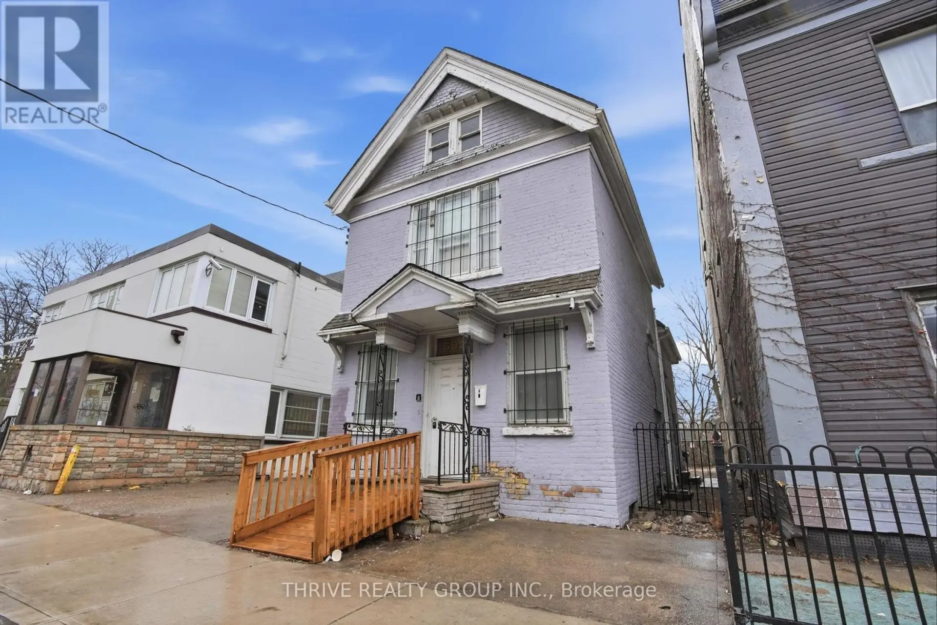 532-538 DUNDAS STREET - Image 3