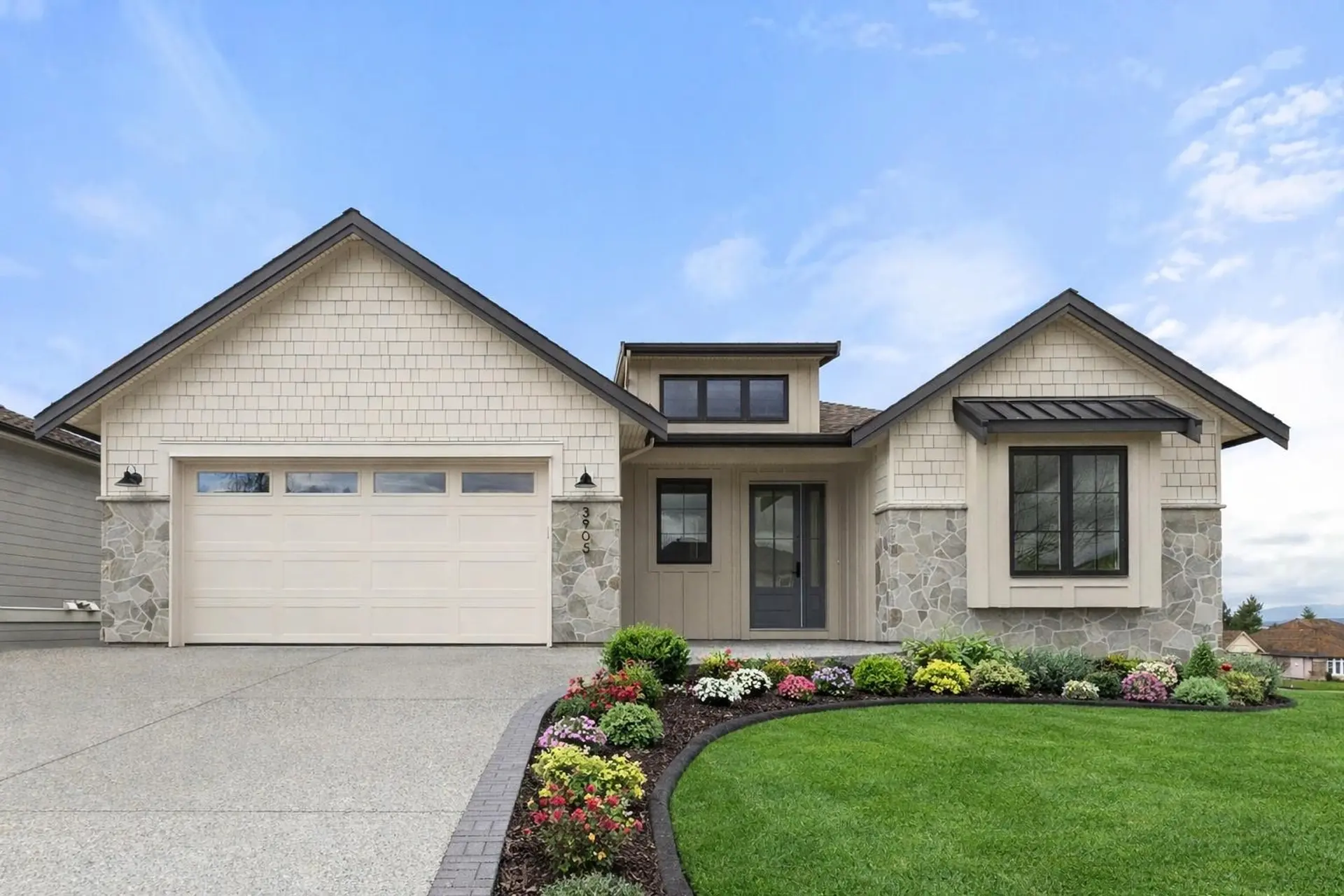 Property at 3905 Latimer Street, Abbotsford, BC