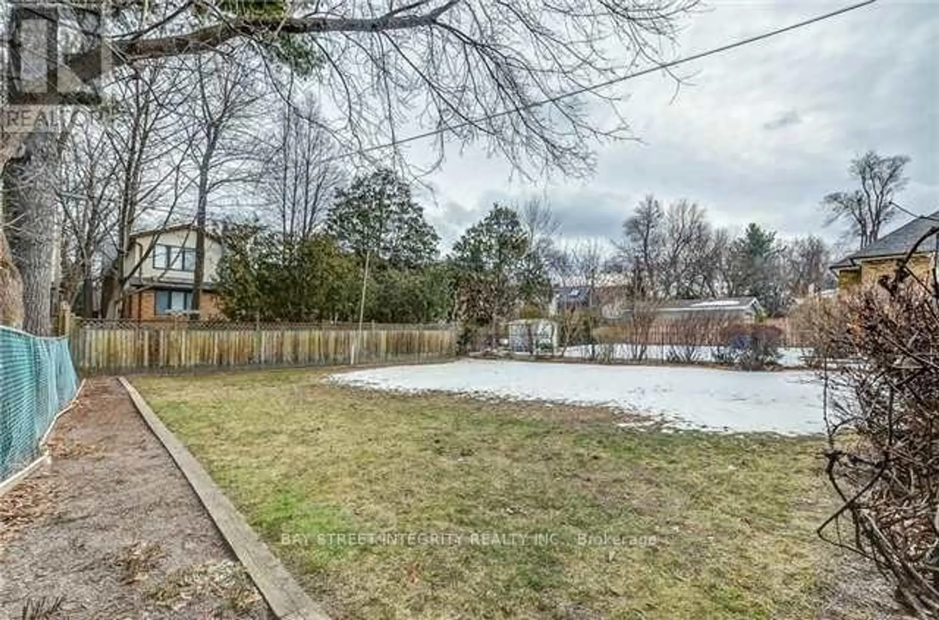 889 ROYAL YORK ROAD - Image 19