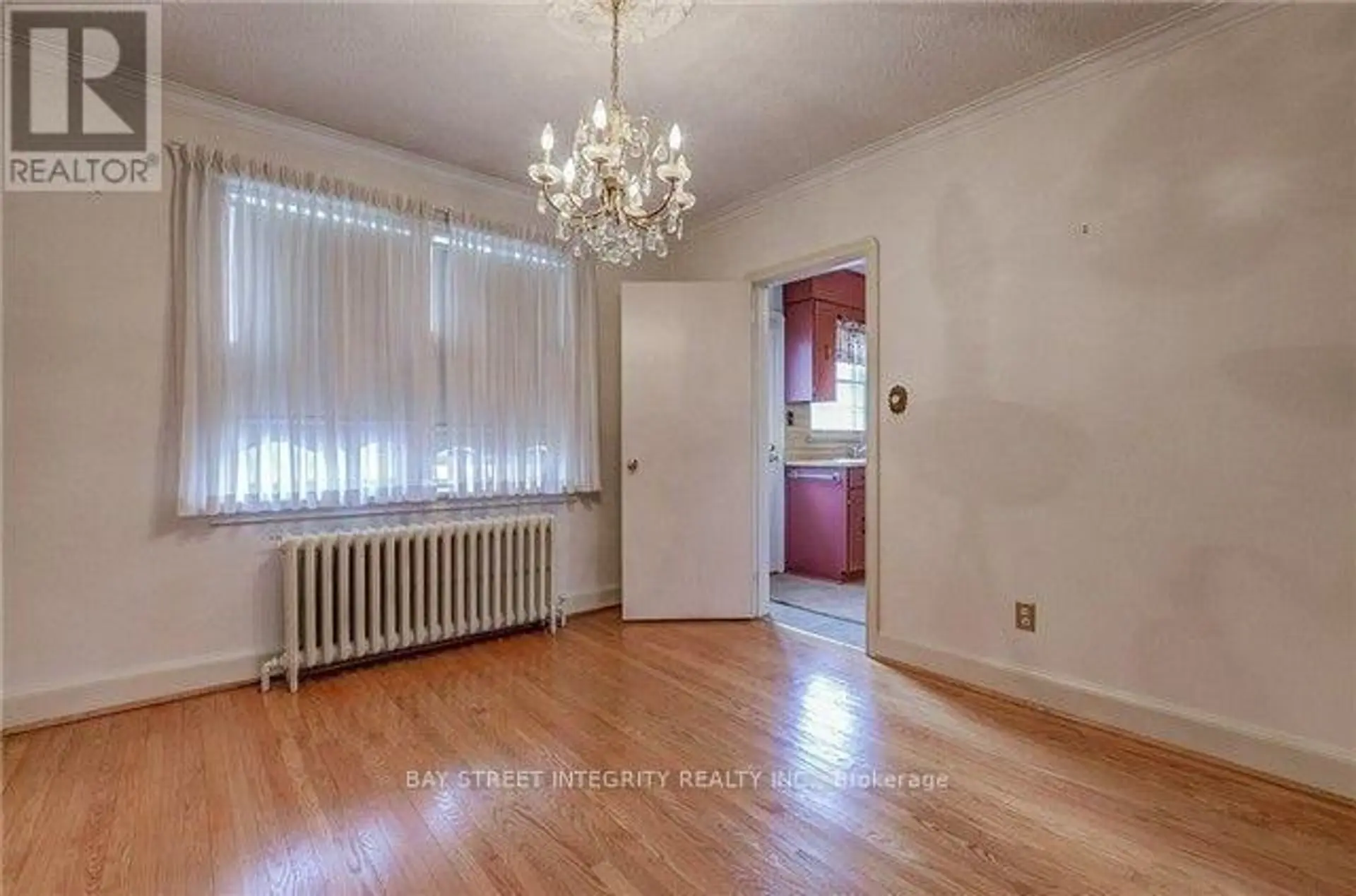889 ROYAL YORK ROAD - Image 7
