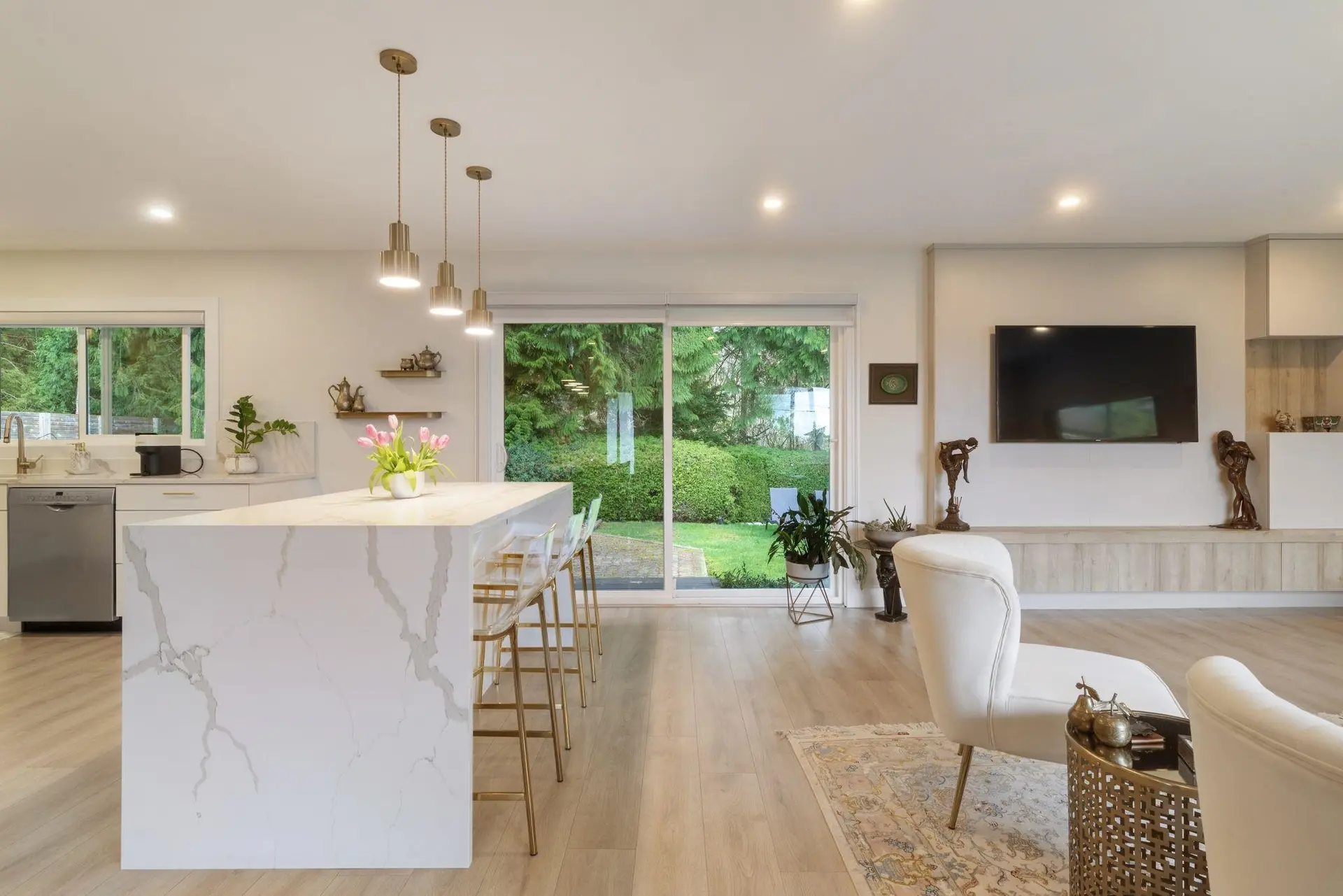Property at 3950 Trenton Place, North Vancouver, BC