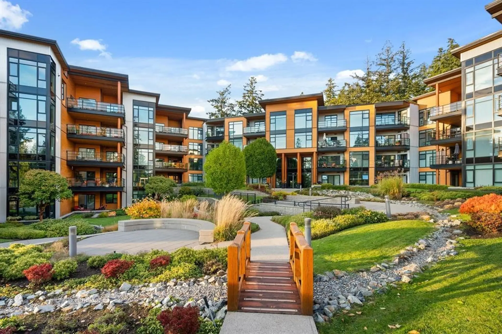 Property at #208 14855 Thrift Avenue, White Rock, BC