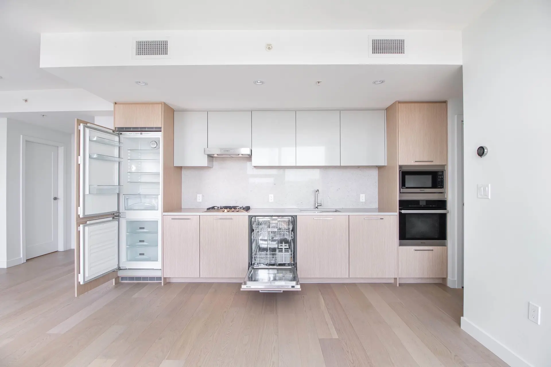 Property at #1502 3331 No. 3 Road, Richmond, BC