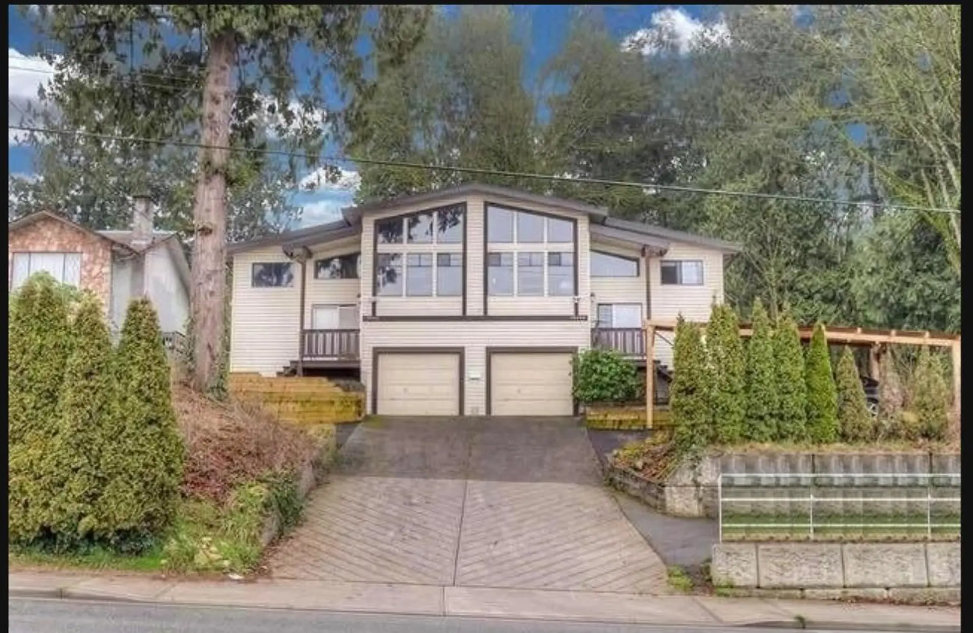 Property at 10444 -10446 River Road, Delta, BC