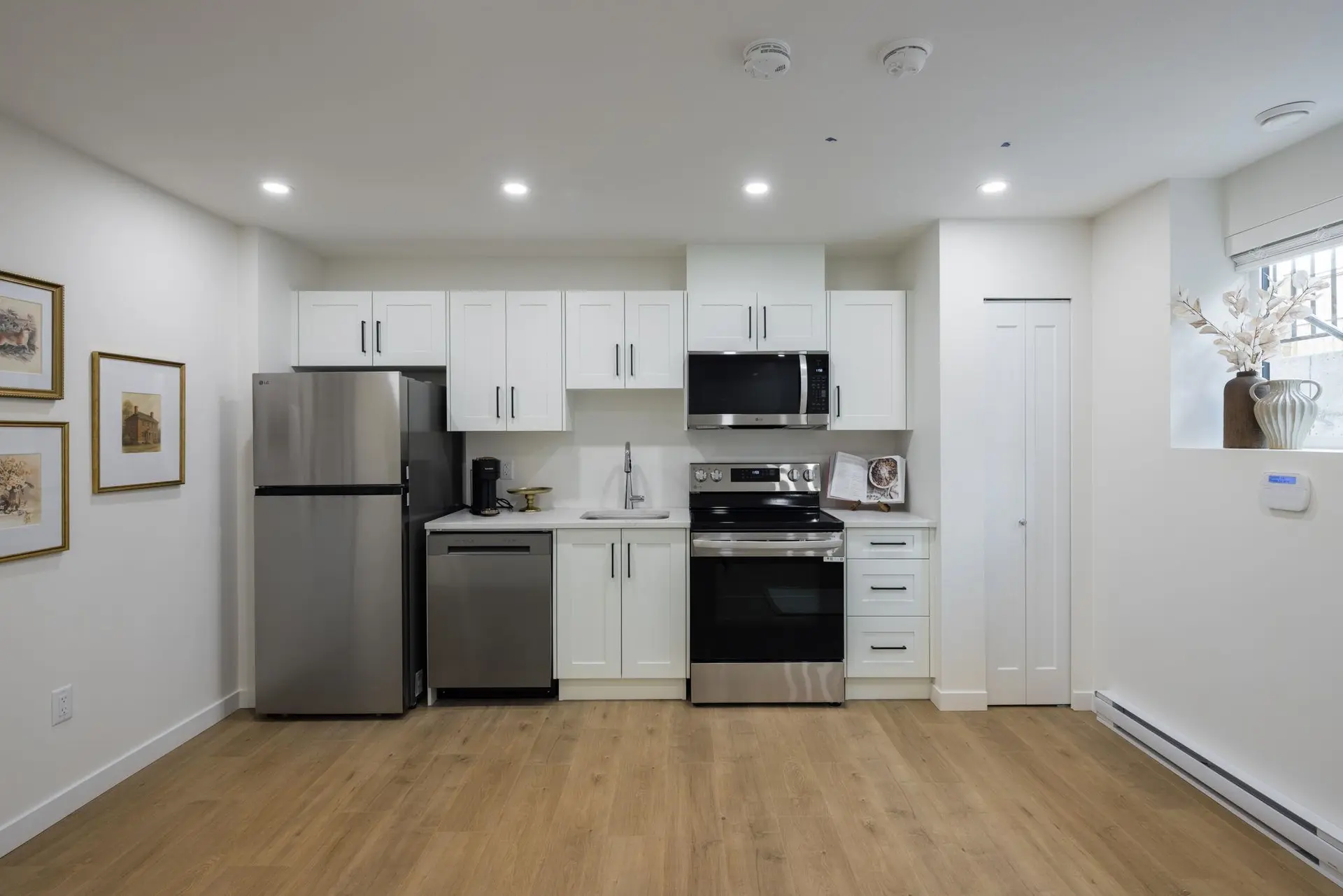 20333 77a Street - Image 7