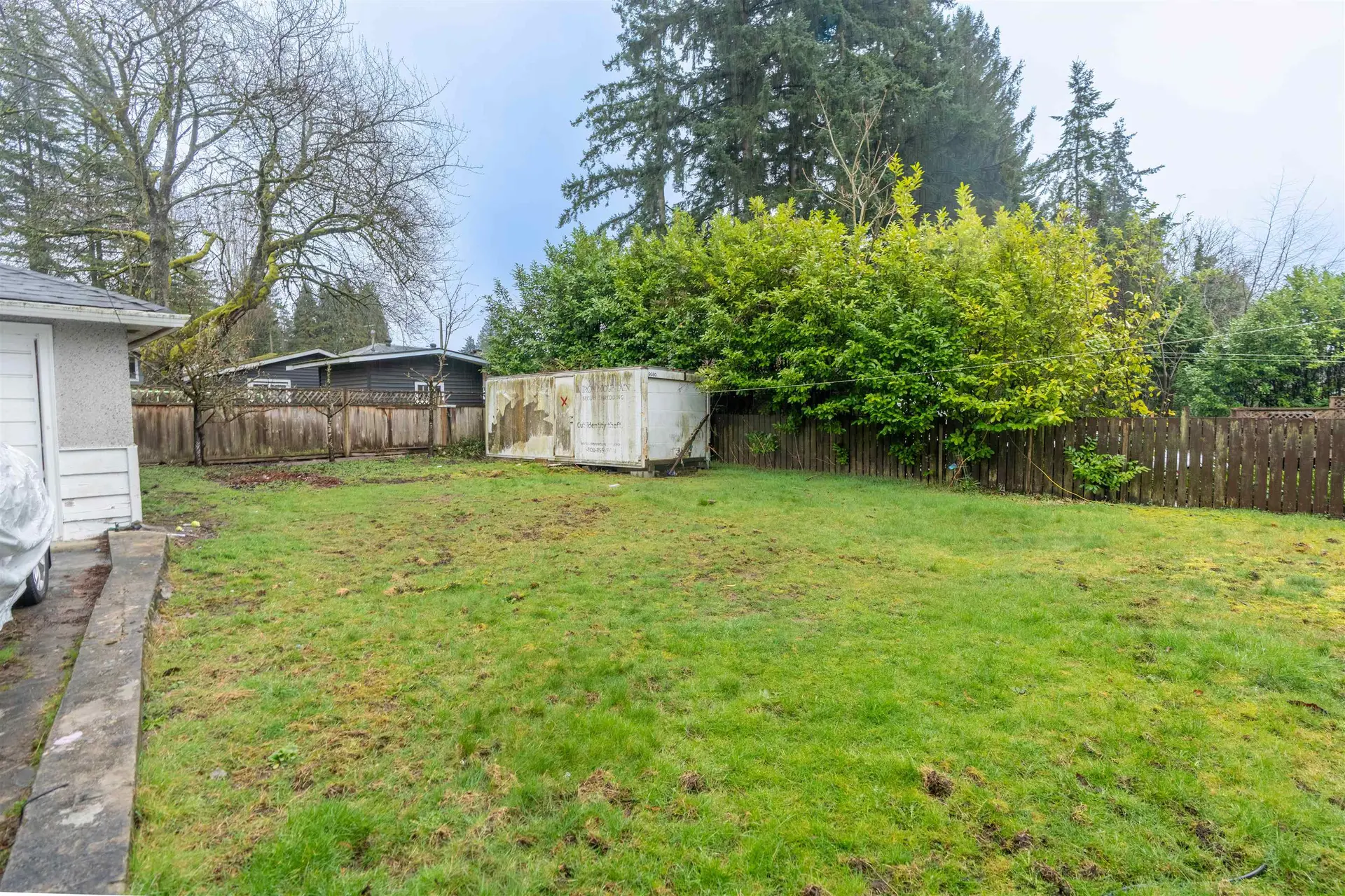 10246 125a Street - Image 10
