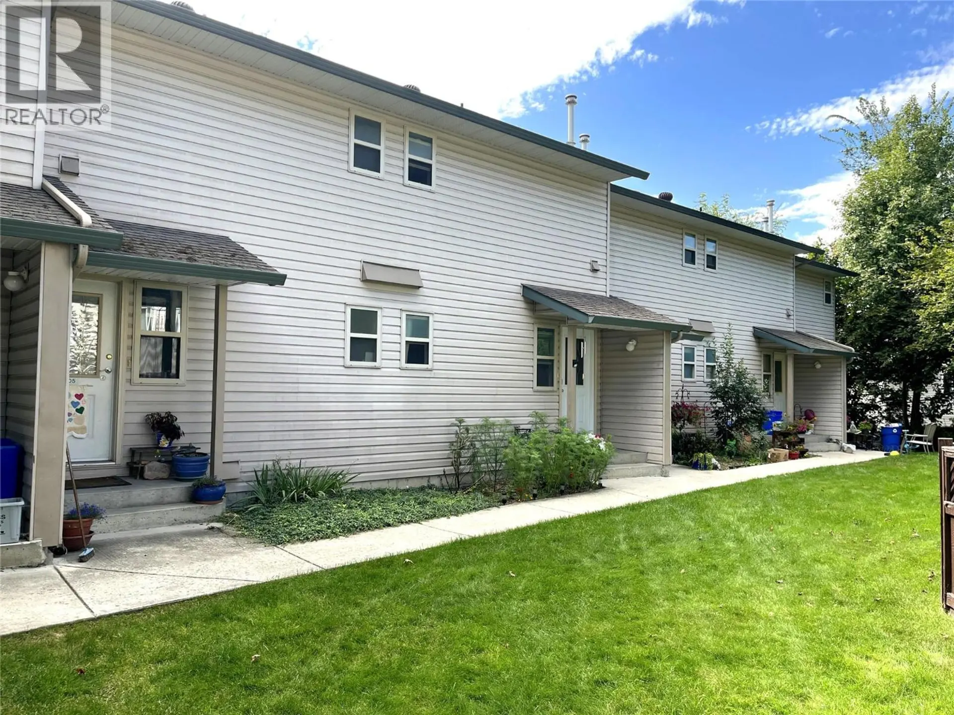 #304 1607 43 Avenue Lot# SL 10 - Image 2