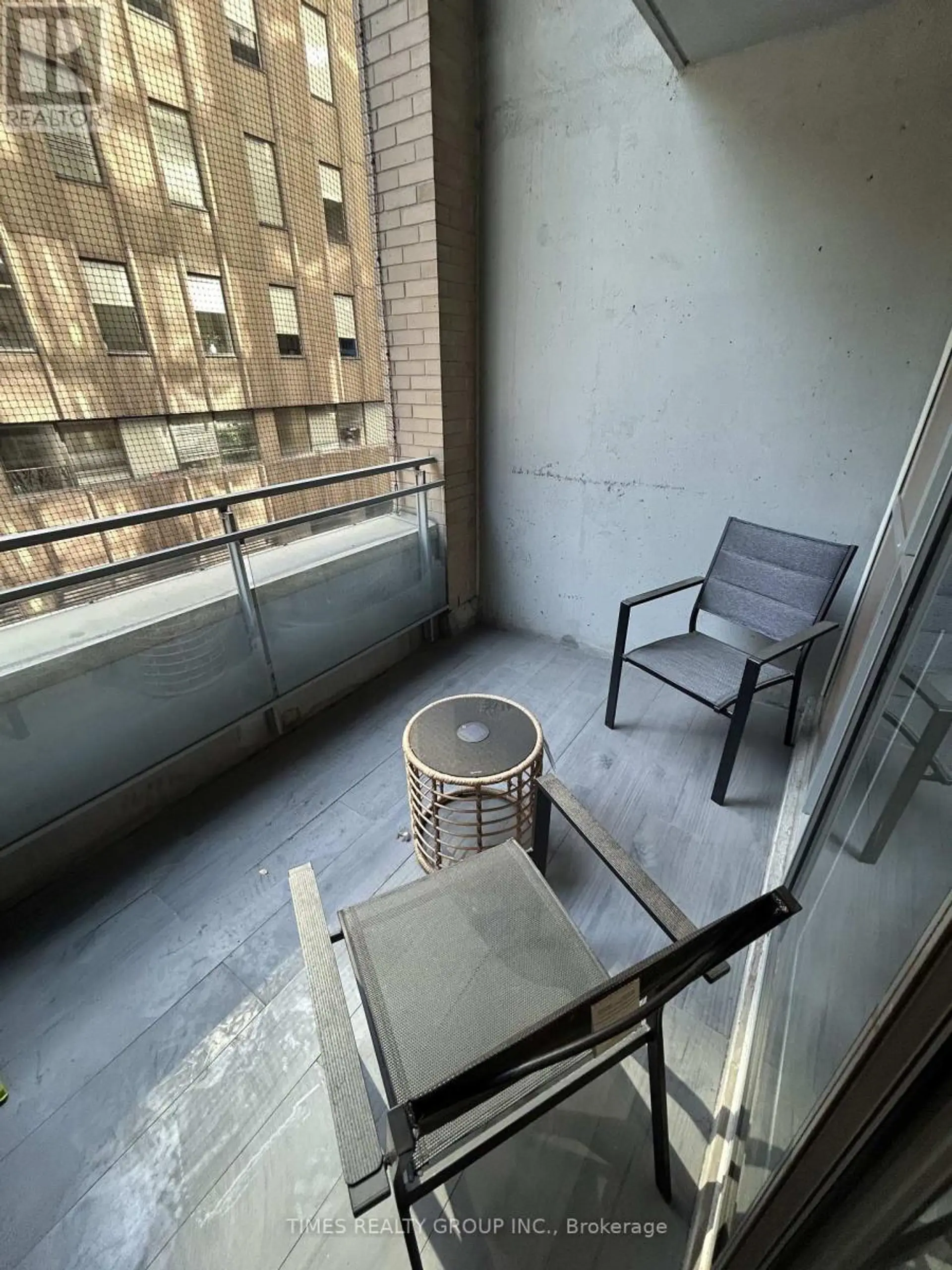 #301 80 CUMBERLAND STREET - Image 11