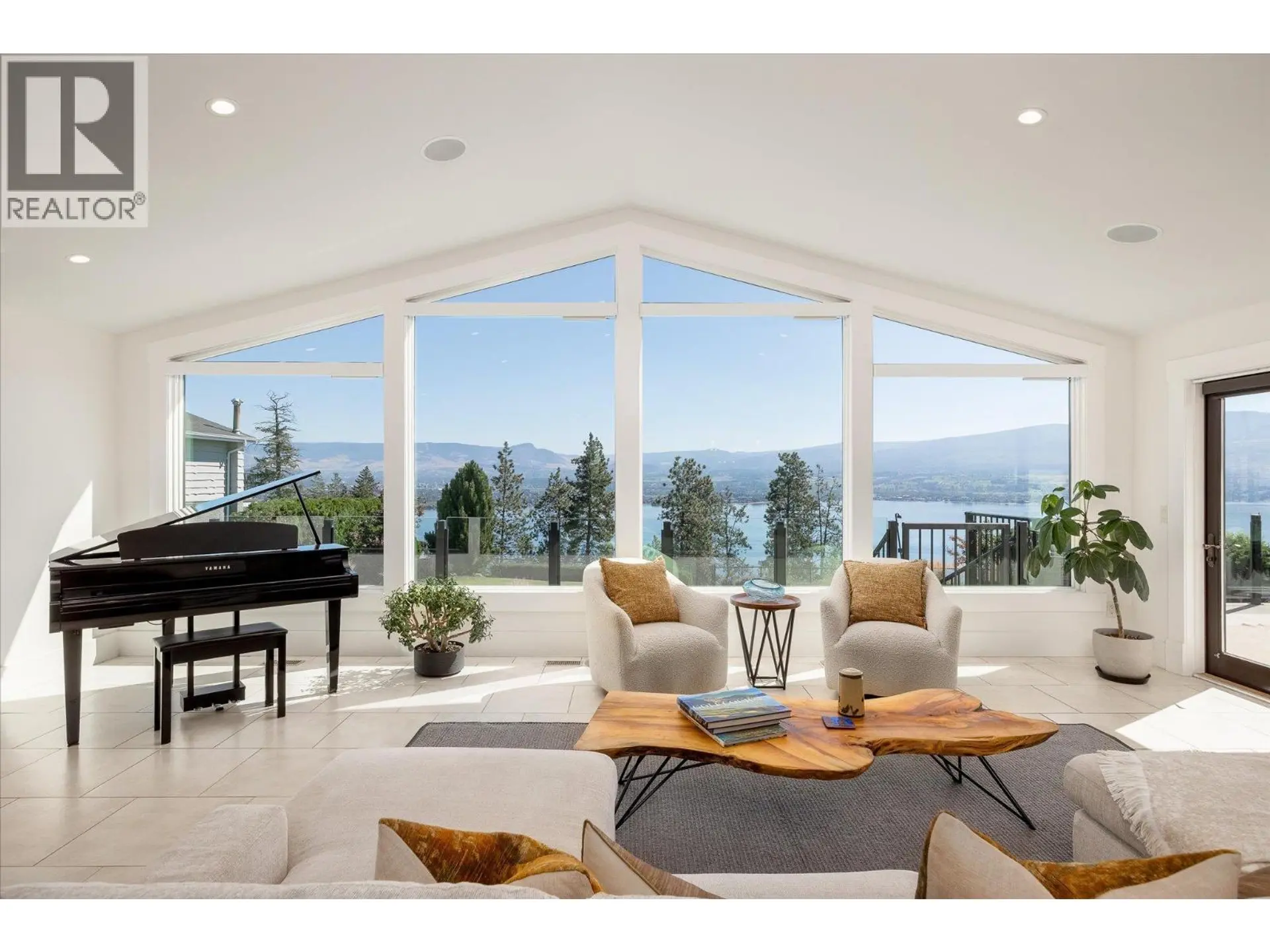 Property at 2523 Hillsborough Road, West Kelowna, BC