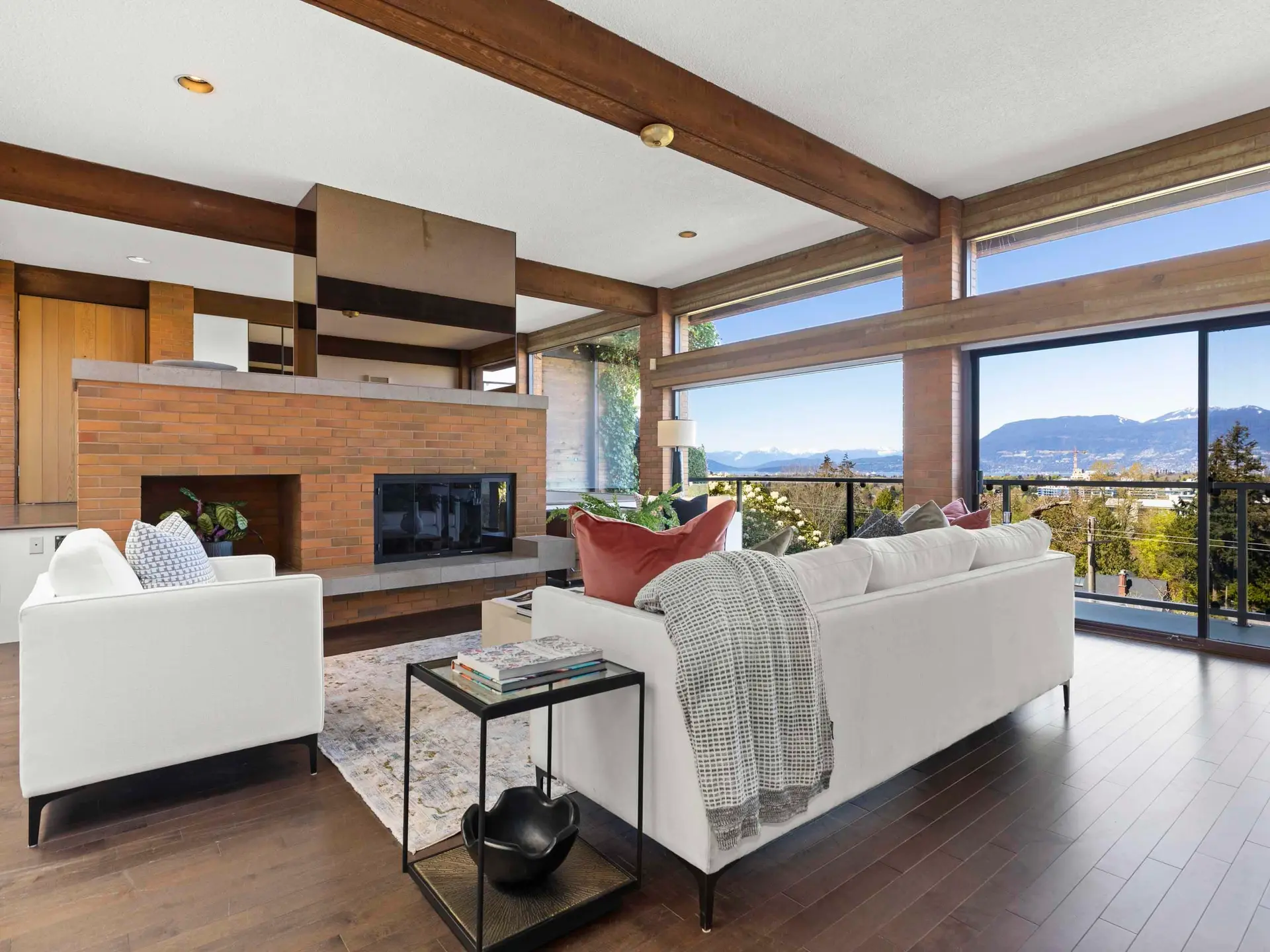 5012 Maple Street - Image 3