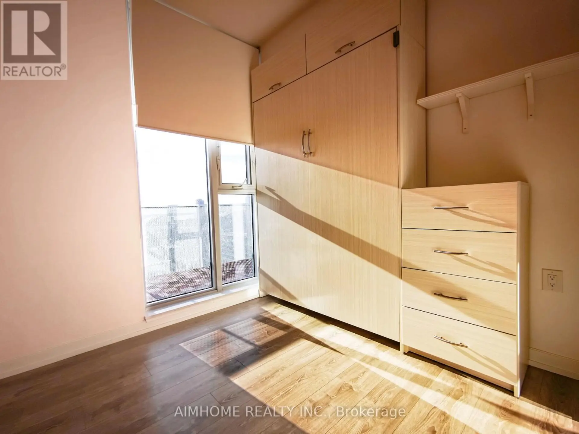 #1810 20 TUBMAN AVENUE - Image 7