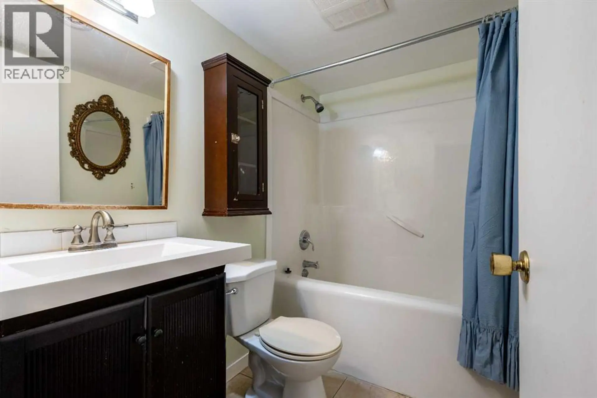 #101 3747 42 Street NW - Image 15
