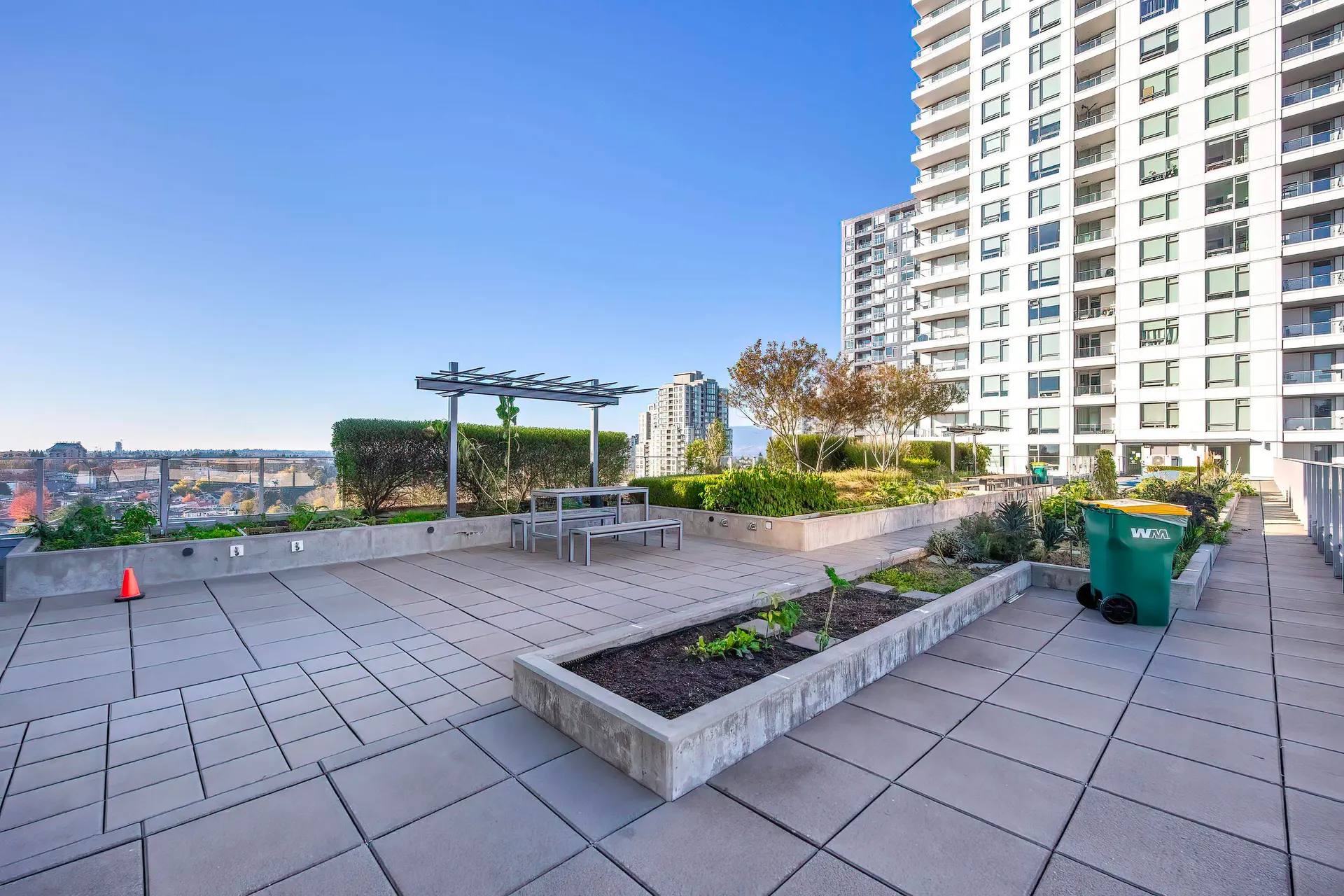 #657 5515 Boundary Road - Image 8