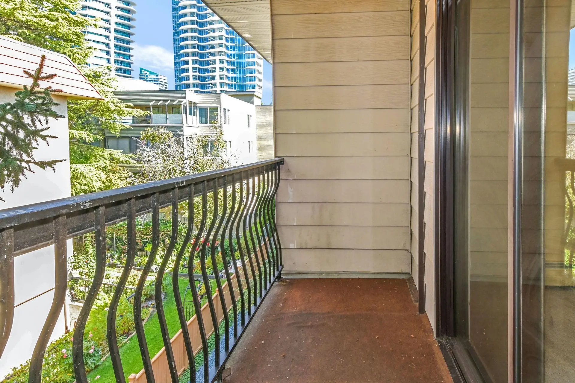 #302 1442 Blackwood Street - Image 14