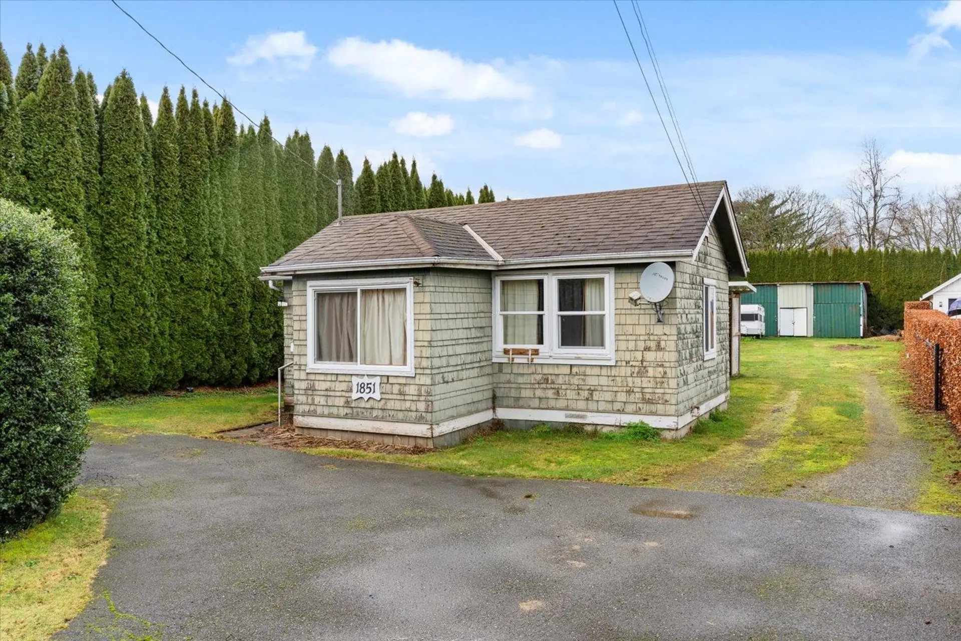 Property at 1851 Agassiz Avenue, Agassiz, BC
