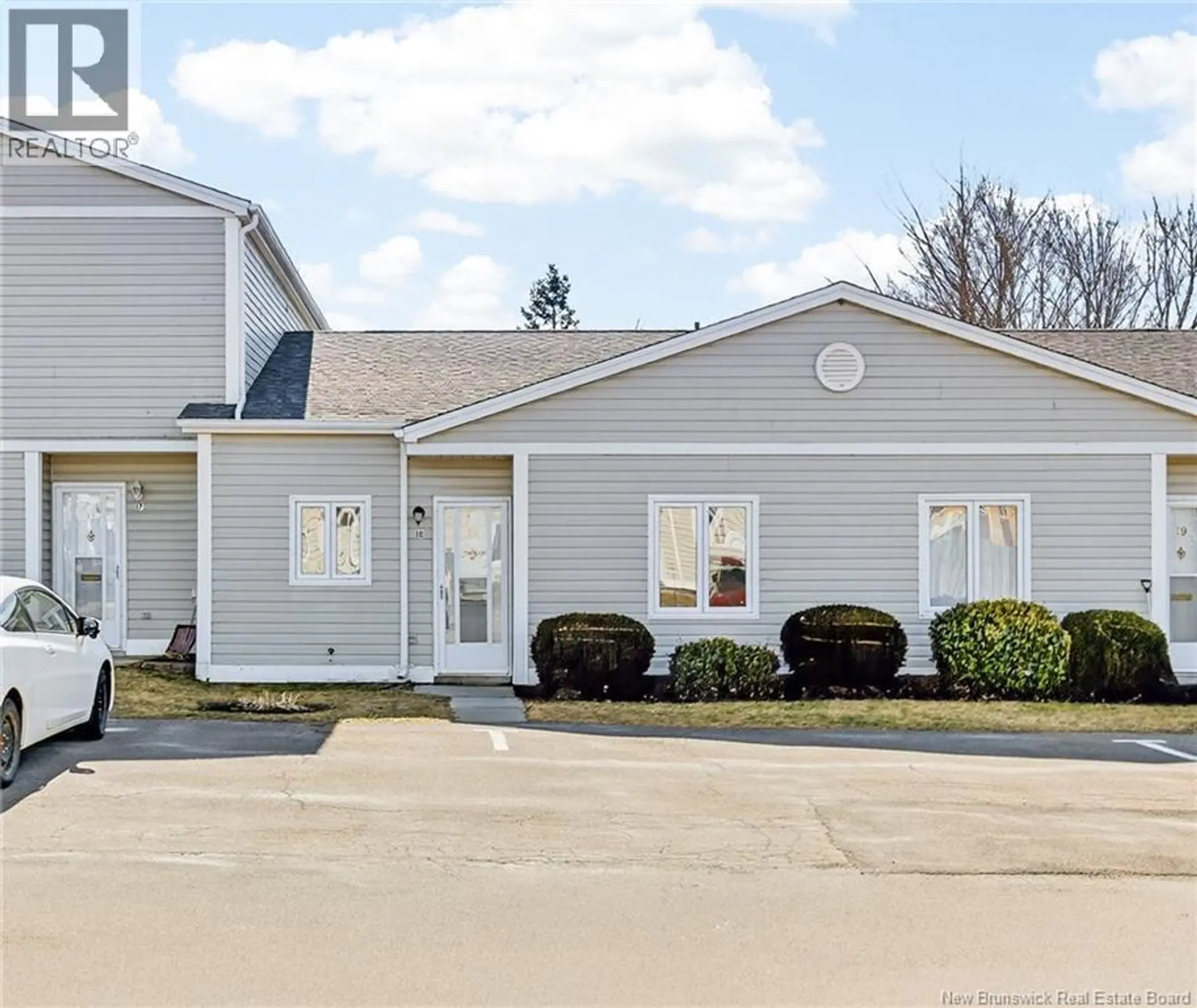 #18 84 Seaman Street - Image 1
