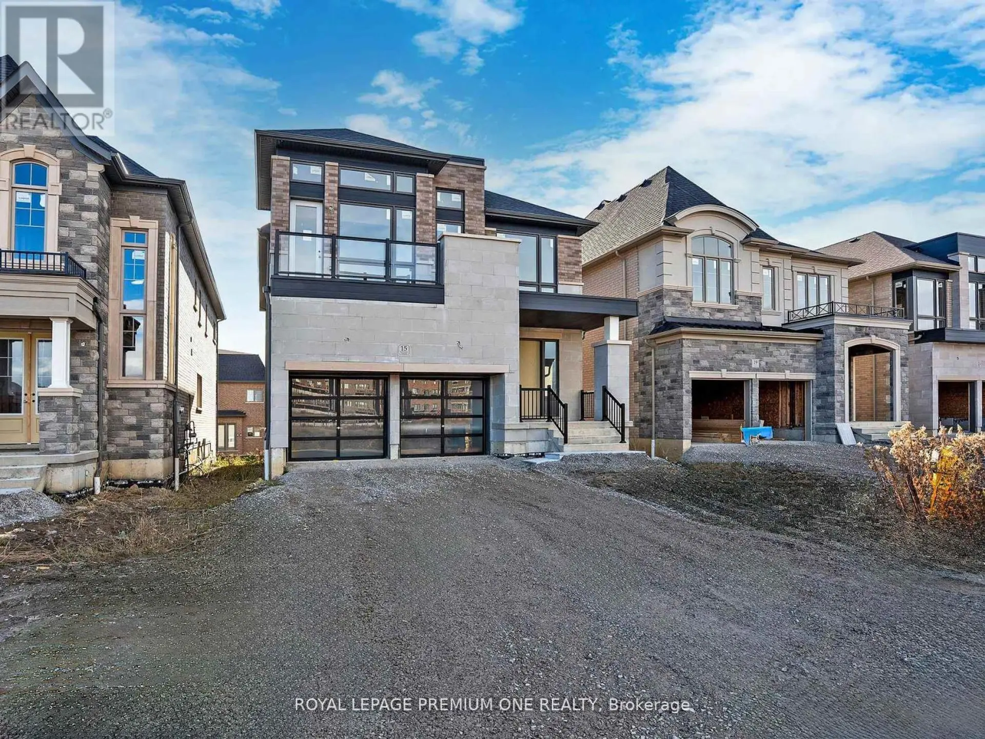 15 ANTONIETTA CRESCENT - Image 3
