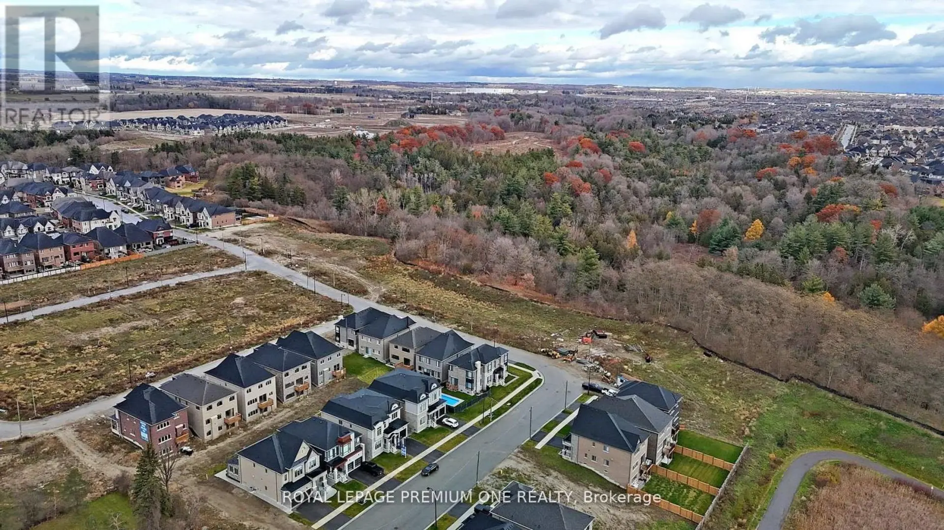 15 ANTONIETTA CRESCENT - Image 16