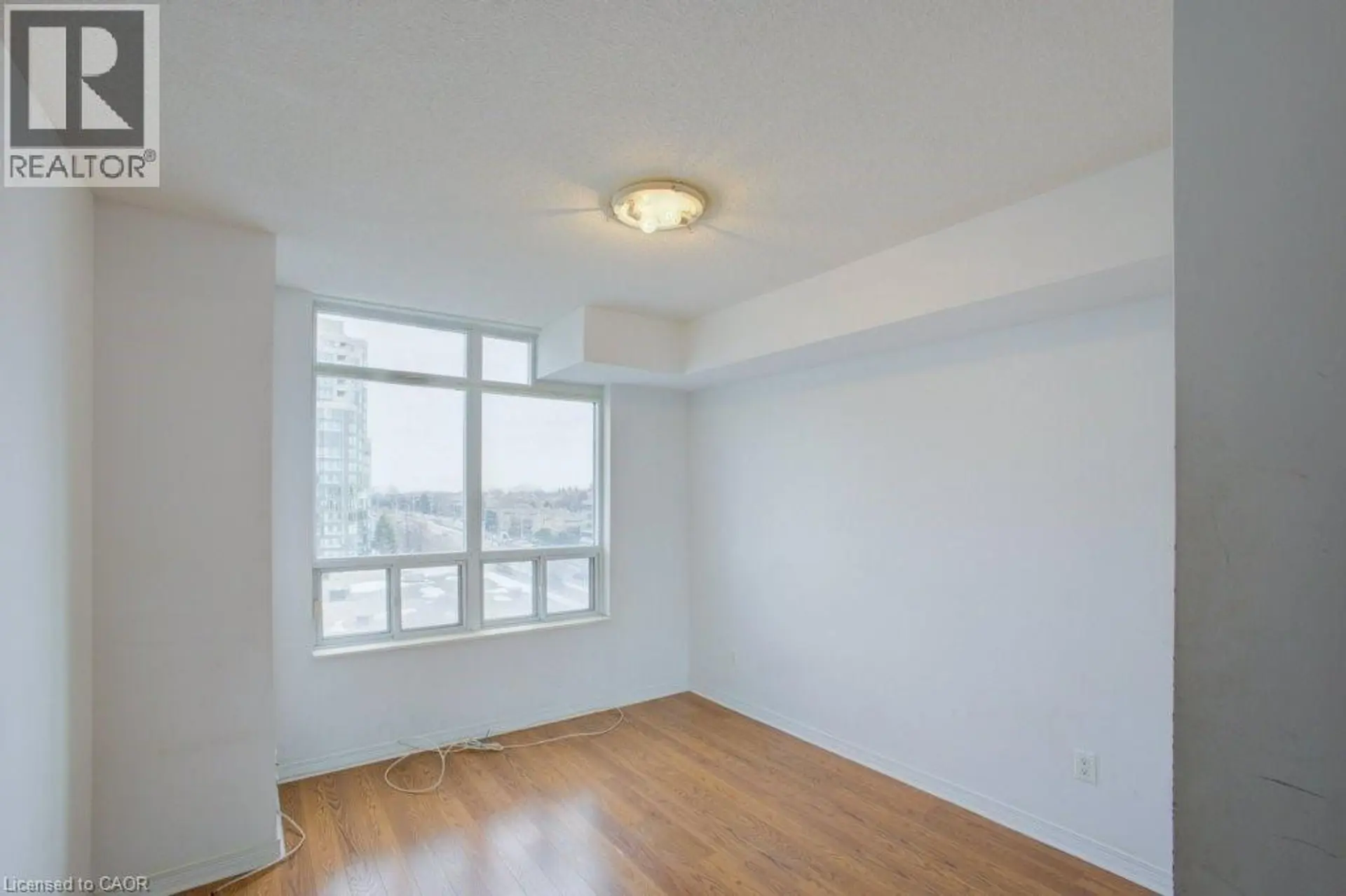 #802 3650 KINGSTON ROAD - Image 13