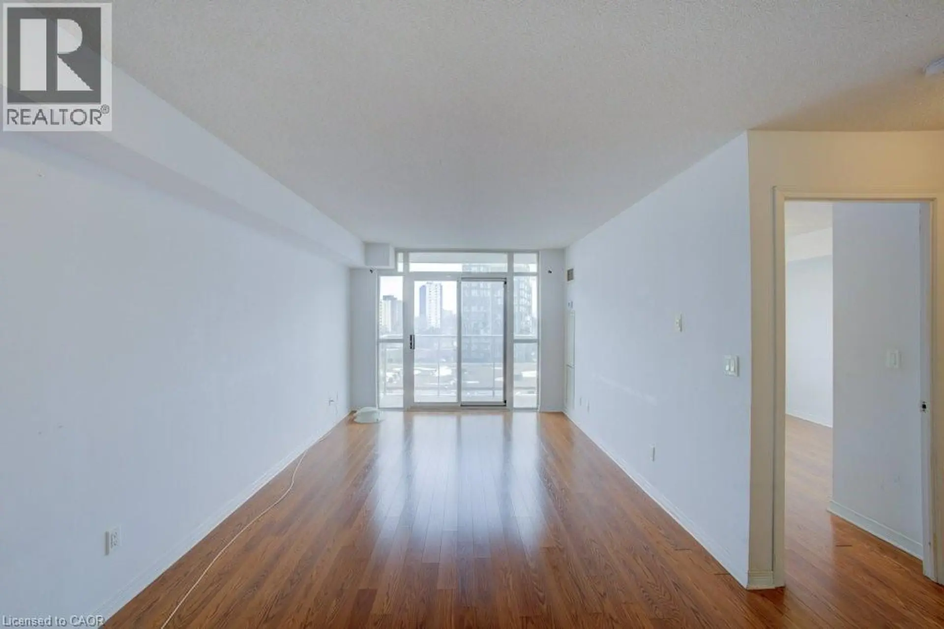 #802 3650 KINGSTON ROAD - Image 10