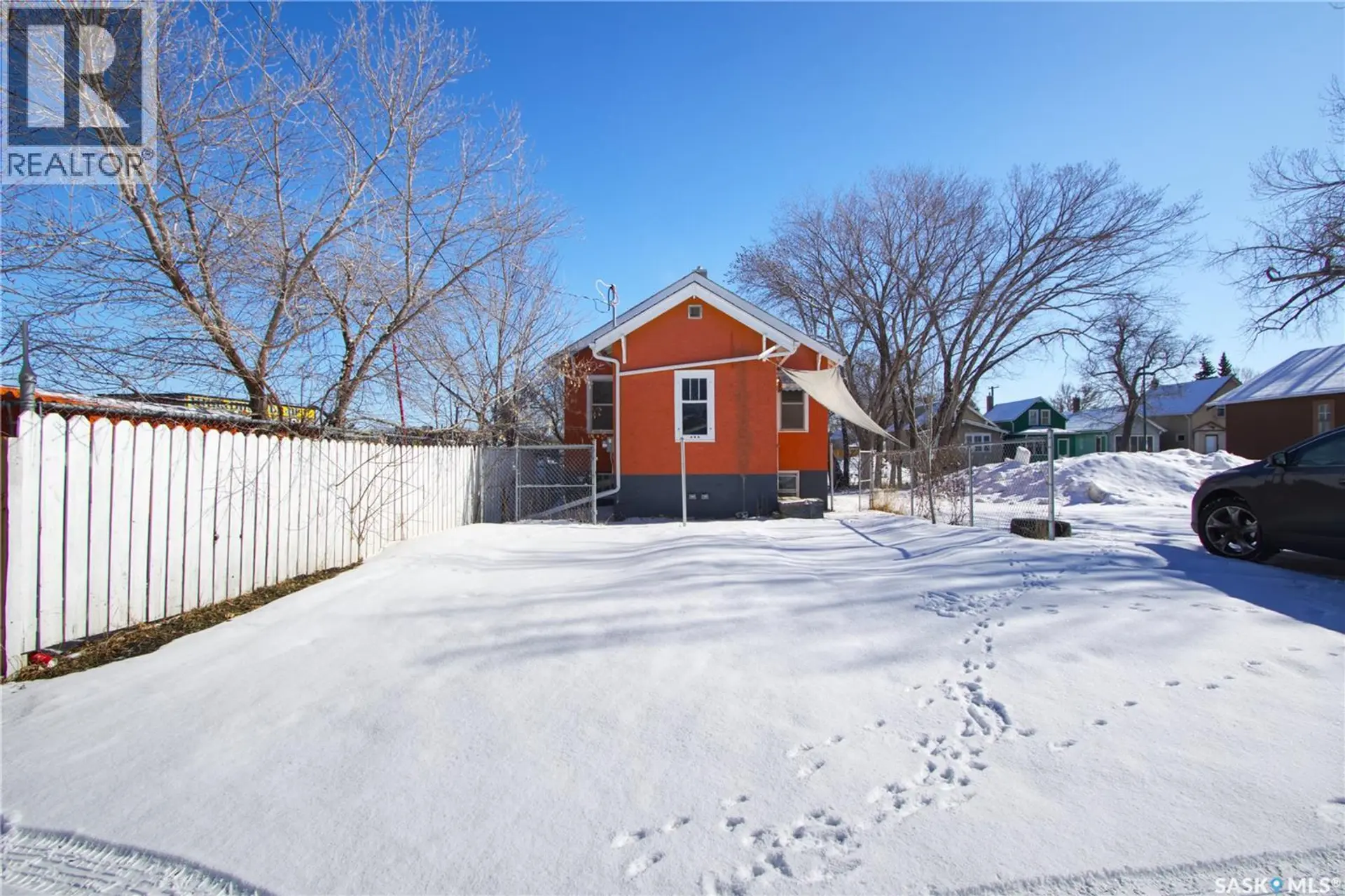 A&B 1824 Winnipeg STREET - Image 13