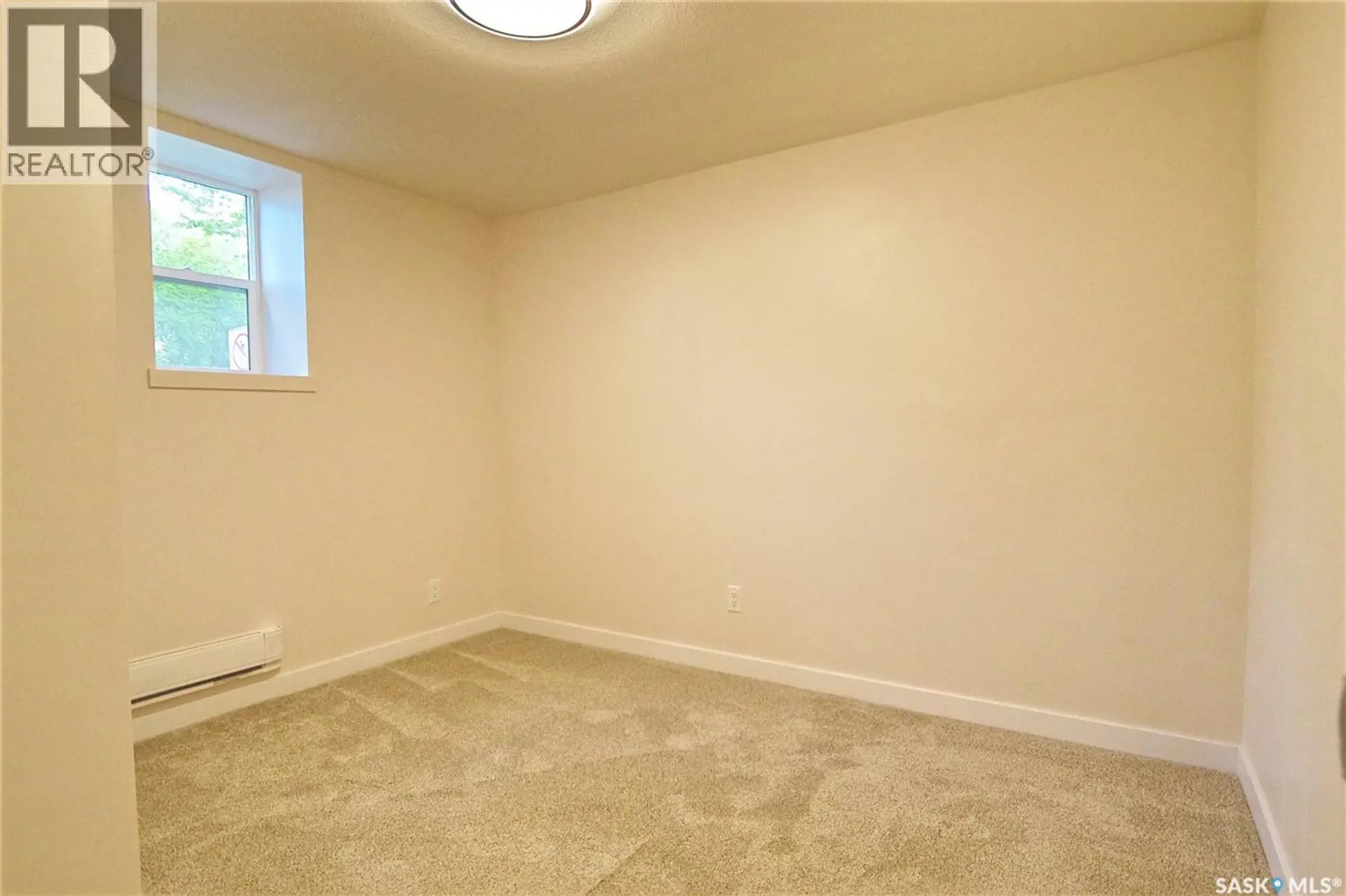 A&B 1824 Winnipeg STREET - Image 11