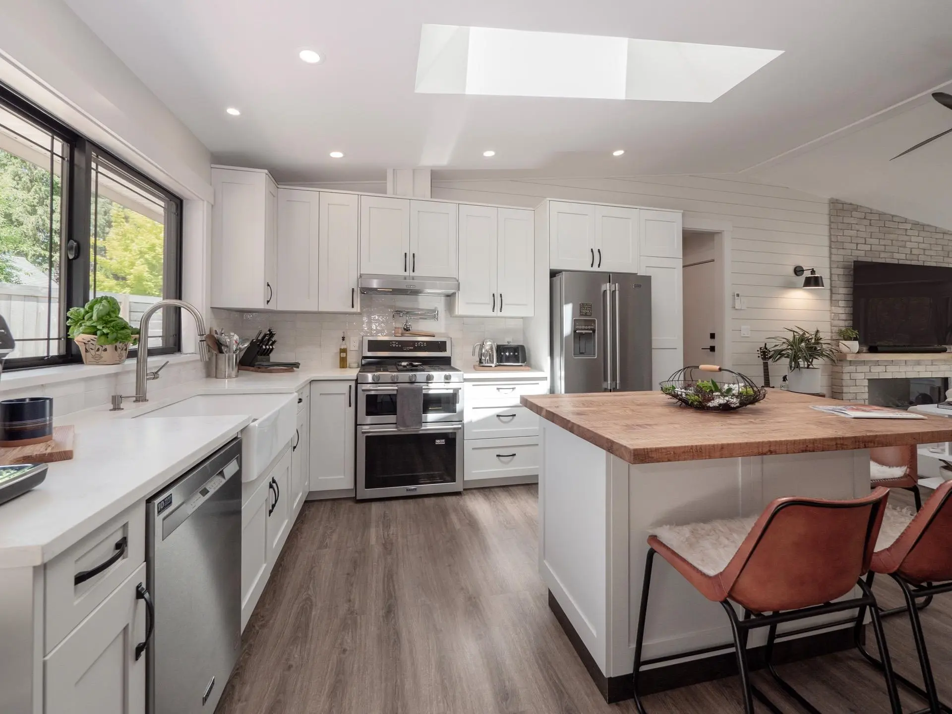 Property at 655 Dougall Road, Gibsons, BC