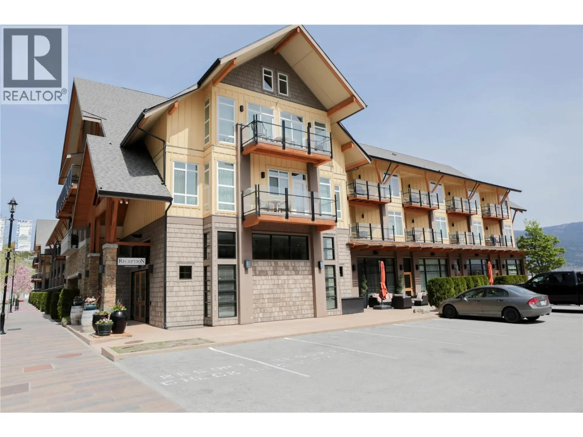 #115 13011 LAKESHORE Drive S - Image 10