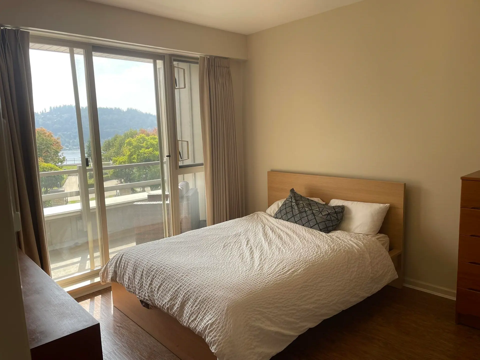 #207 580 Raven Woods Drive - Image 6