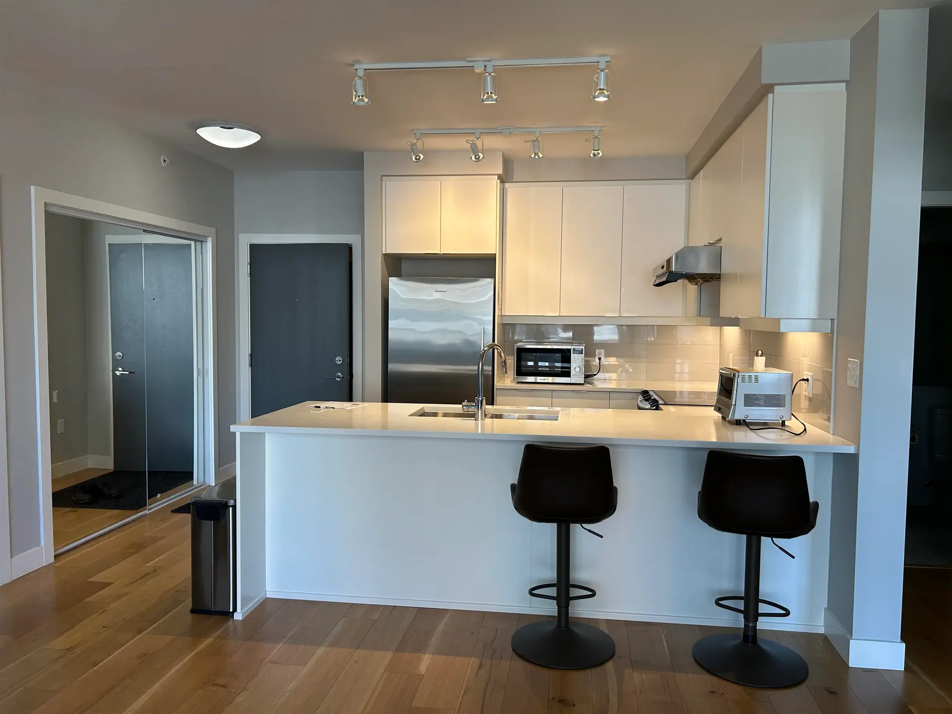 #518 9393 Tower Road - Image 2