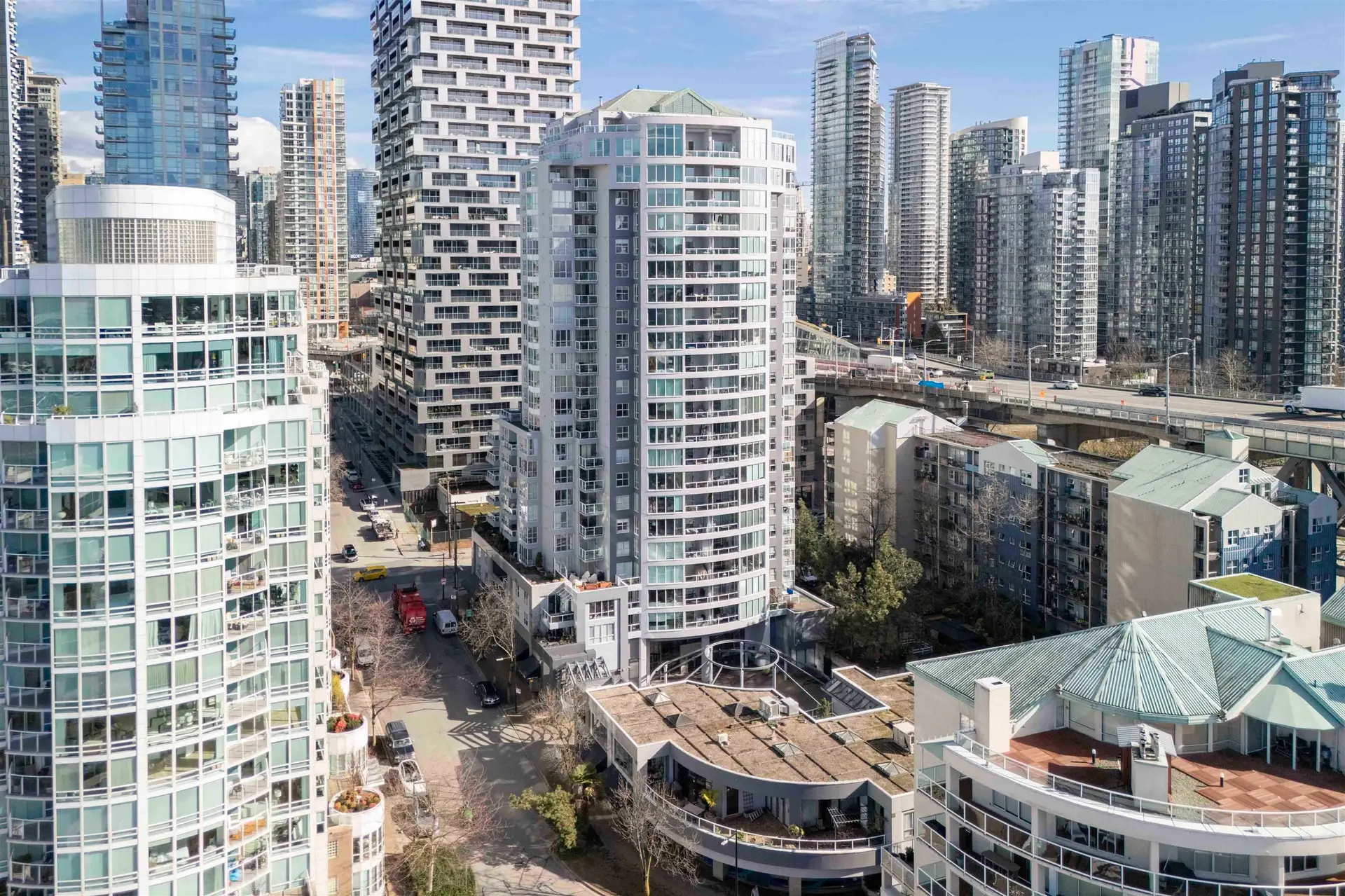 #1501 1500 Howe Street - Image 16