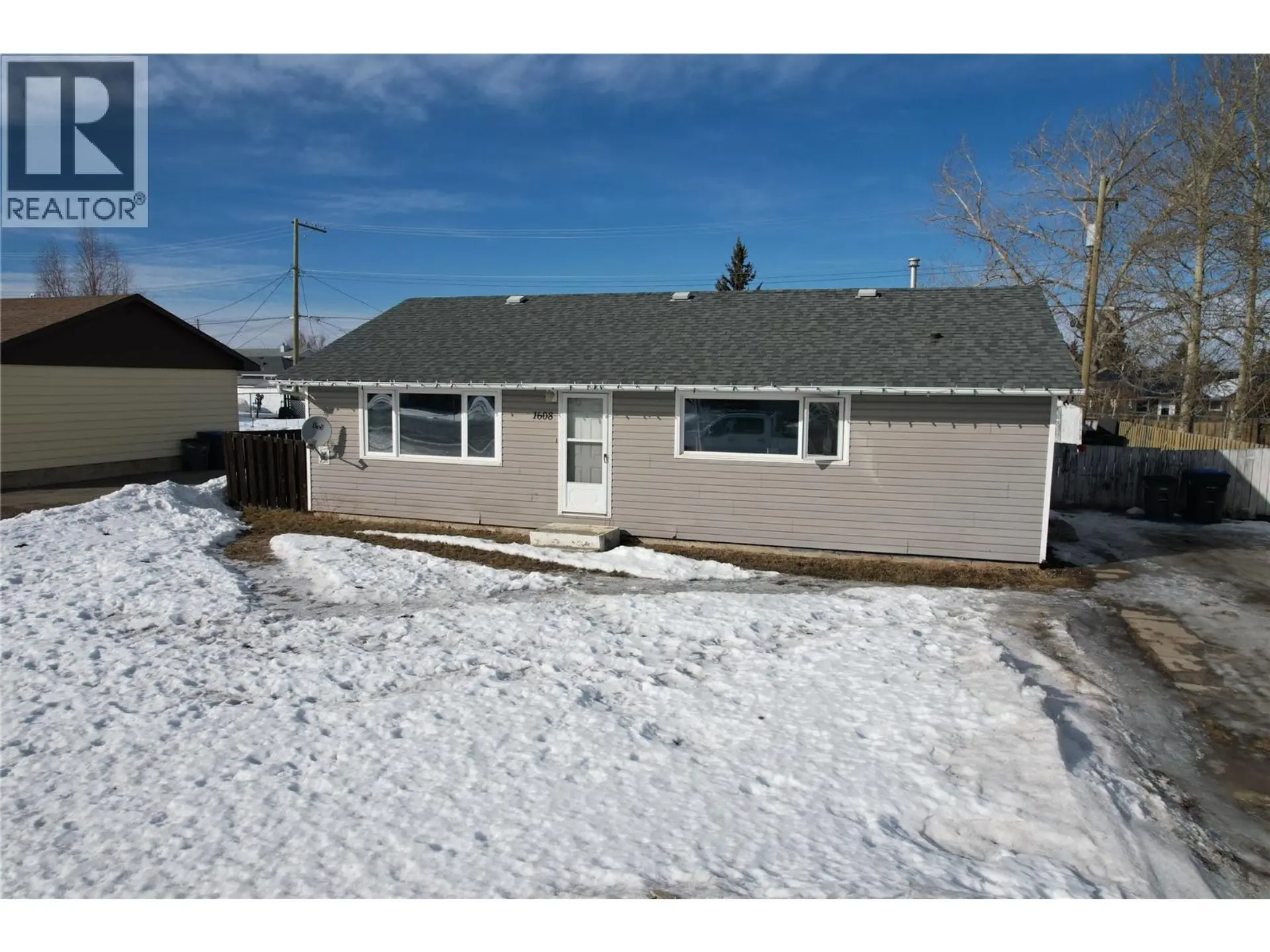 Property at 1608 116 Avenue, Dawson Creek, BC