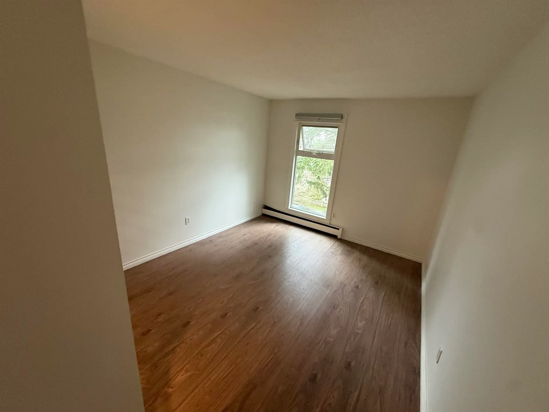 #401 1066 E 8 Avenue - Image 4