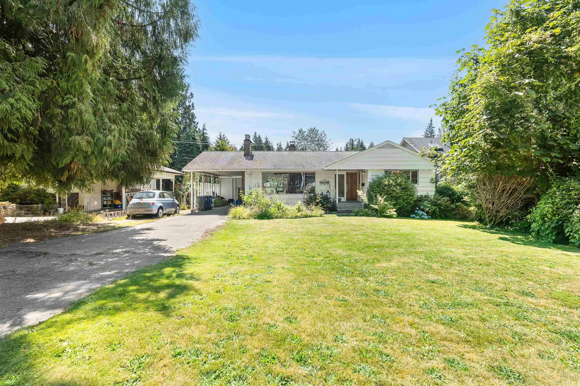 Property at 951 Canyon Boulevard, North Vancouver, BC
