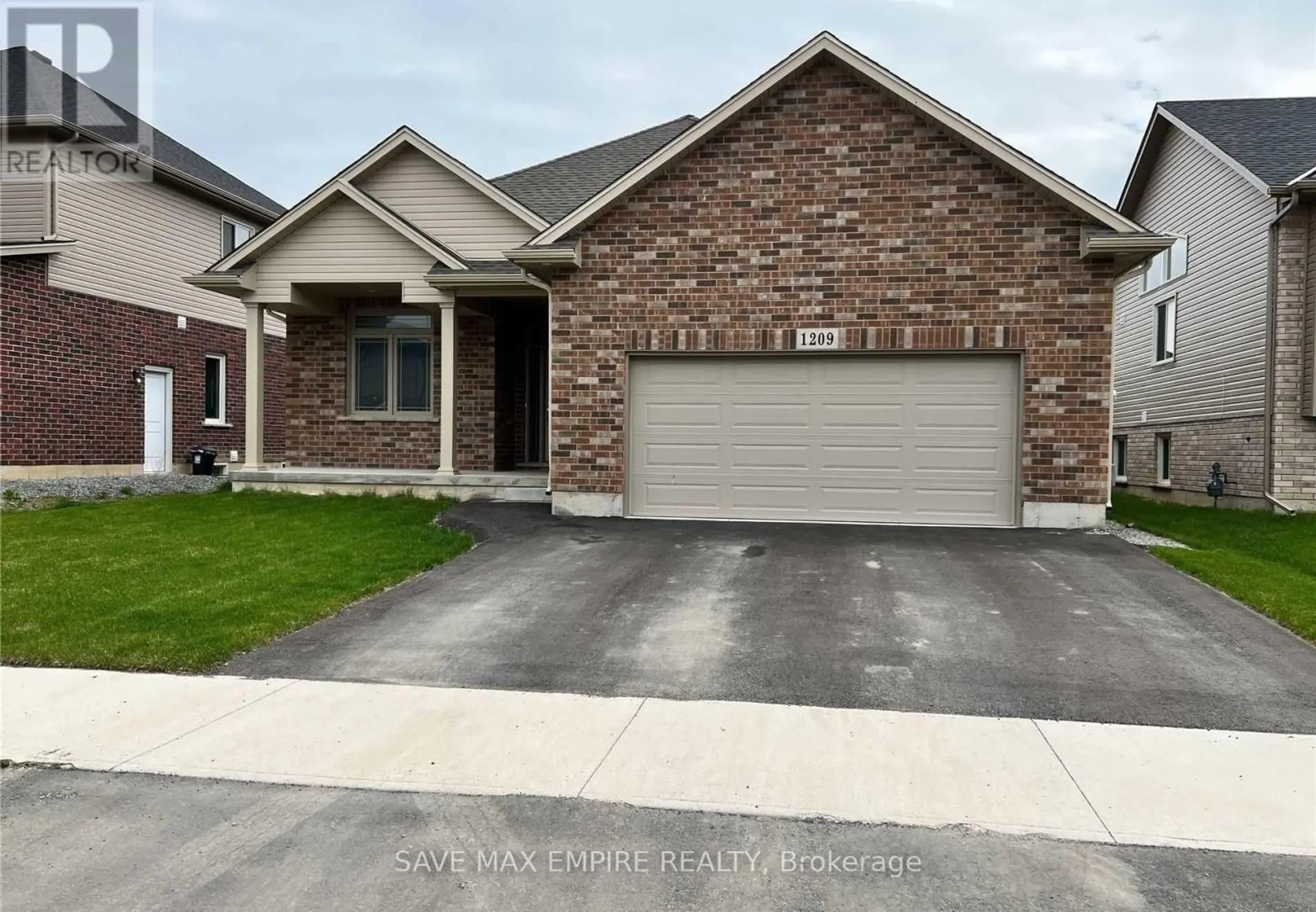1209 UPPERS LANE - Image 1