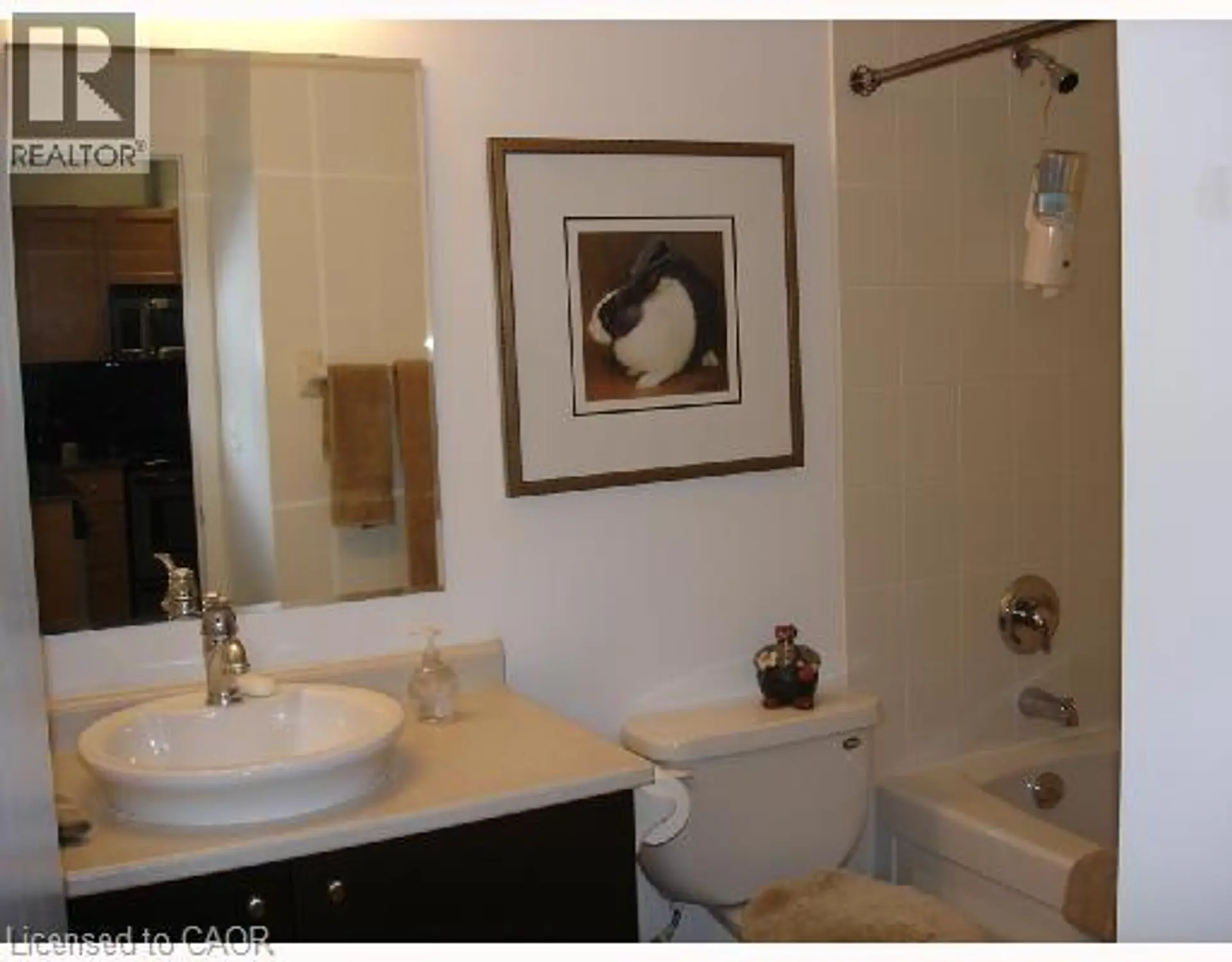 #409 404 KING STREET W - Image 9