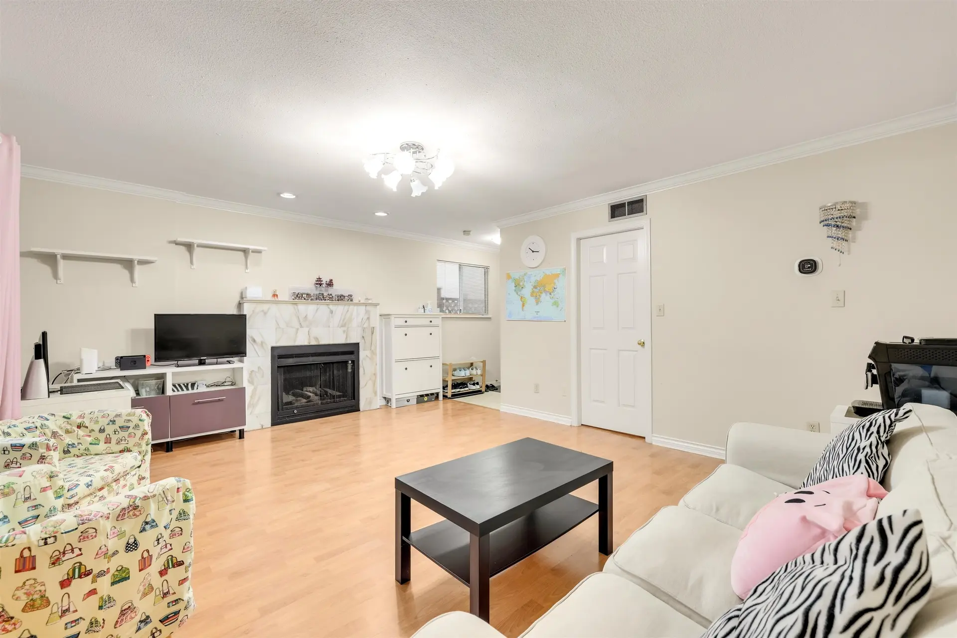 819 W 70th Avenue - Image 5